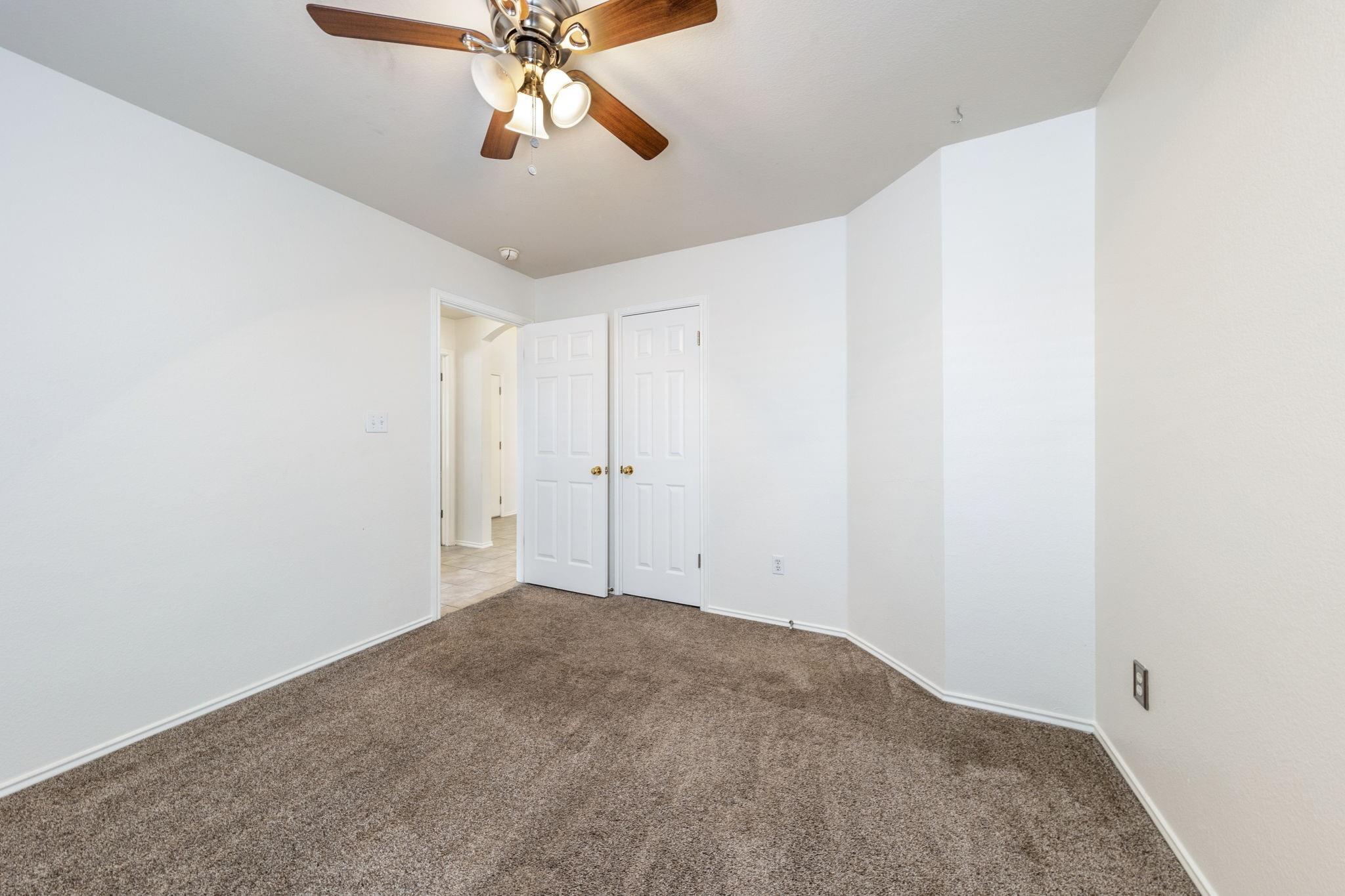 1400 Brighton Bend Ln, Cedar Park, TX 78613