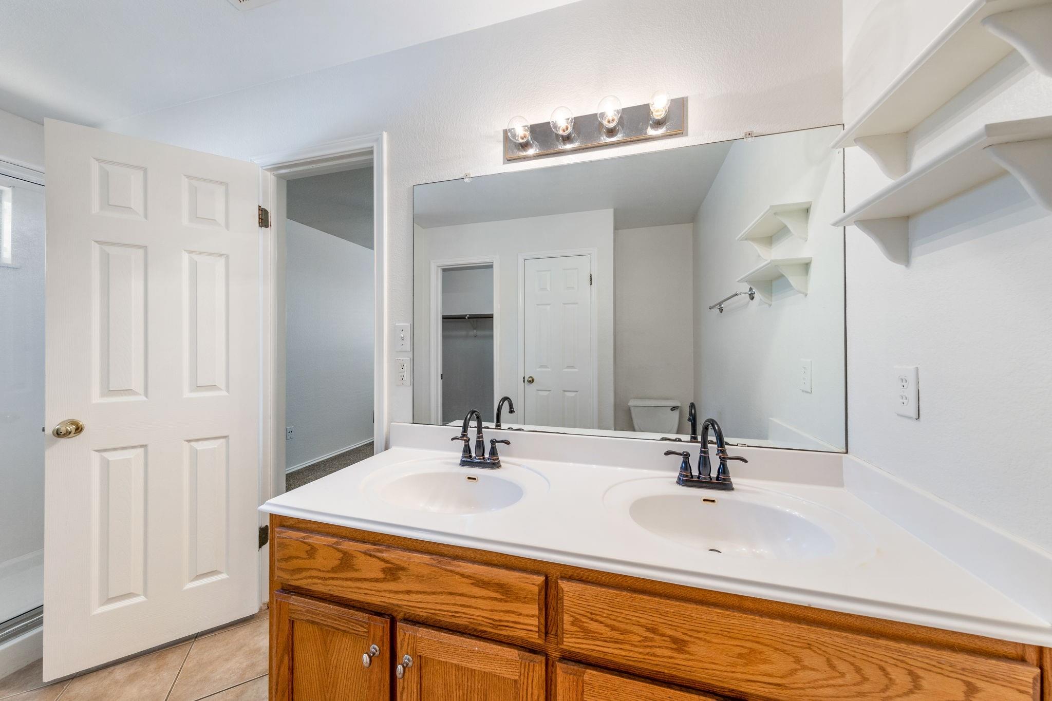 1400 Brighton Bend Ln, Cedar Park, TX 78613