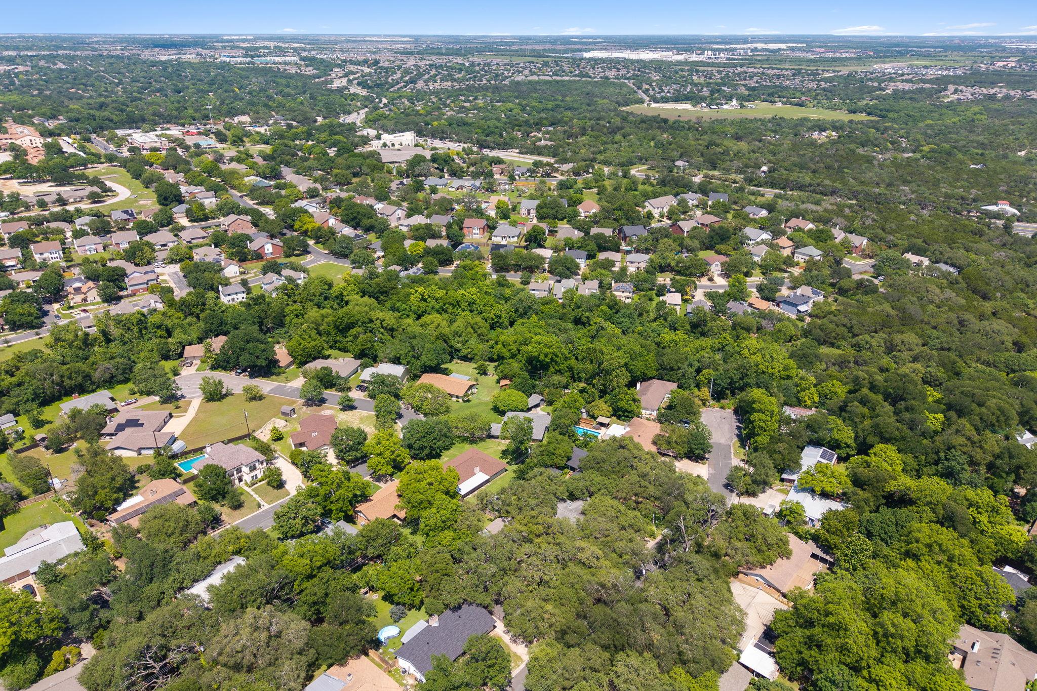 1110 Hollybluff St, Austin, TX 78753