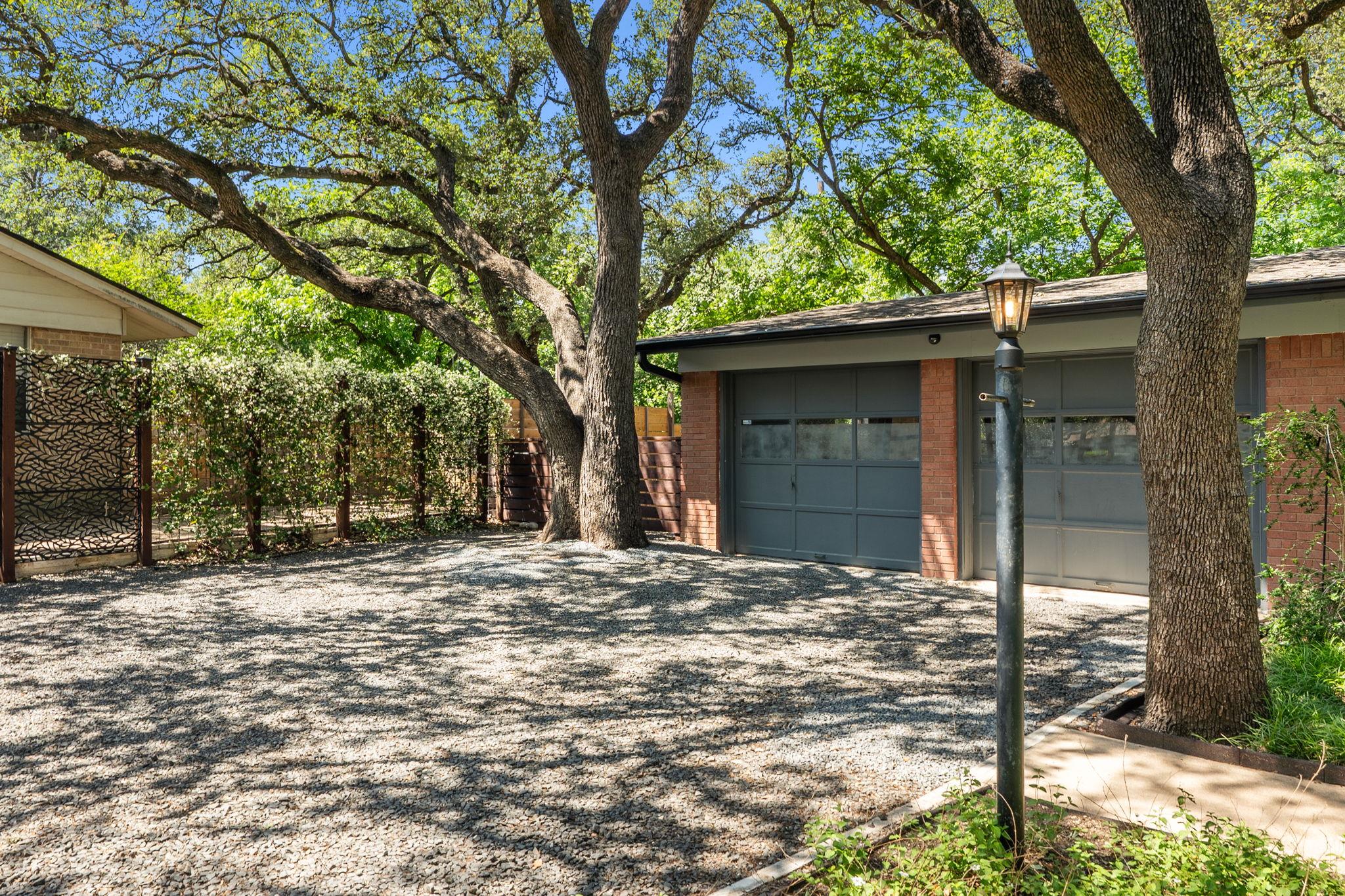 1110 Hollybluff St, Austin, TX 78753