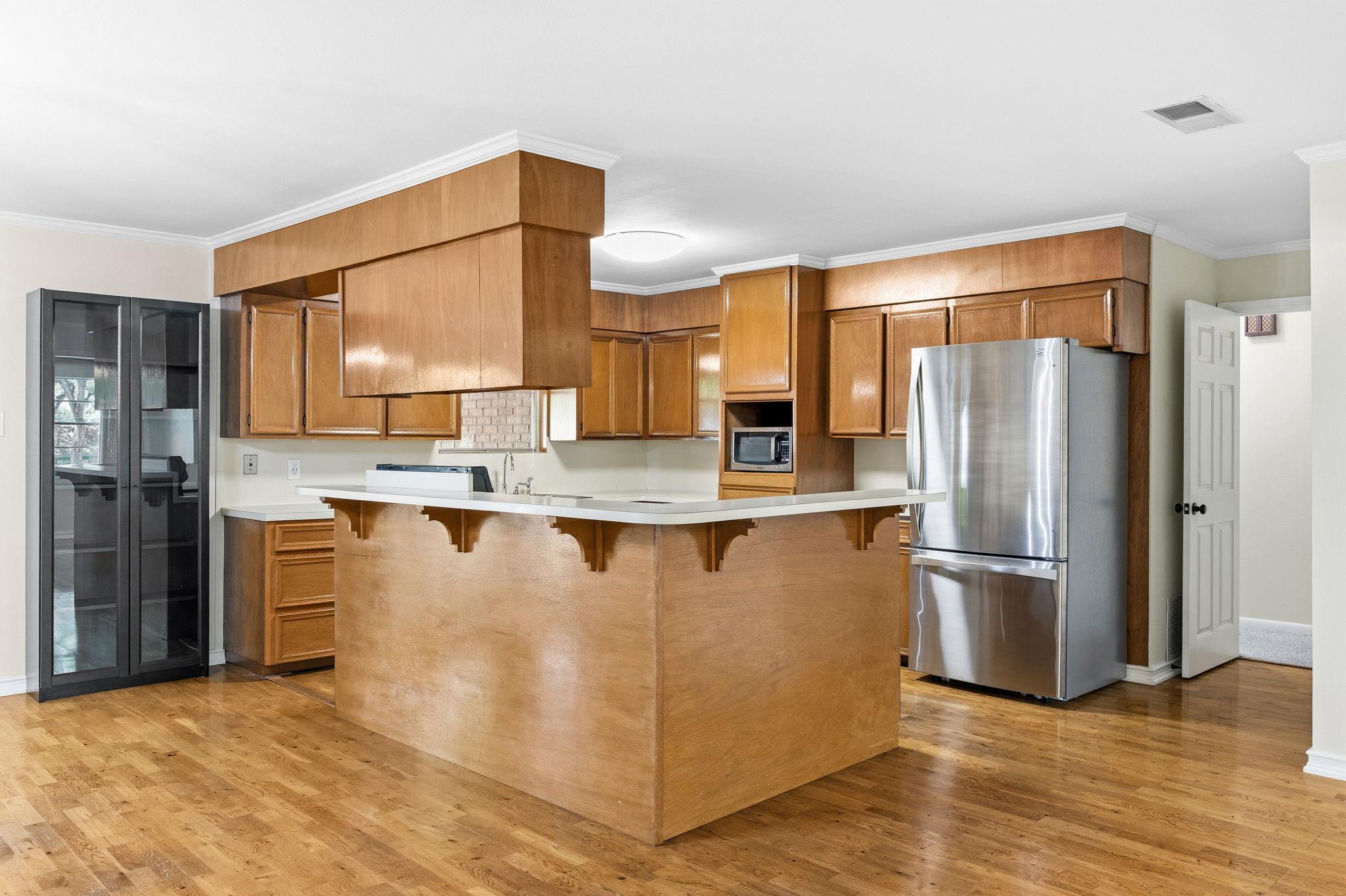 1110 Hollybluff St, Austin, TX 78753
