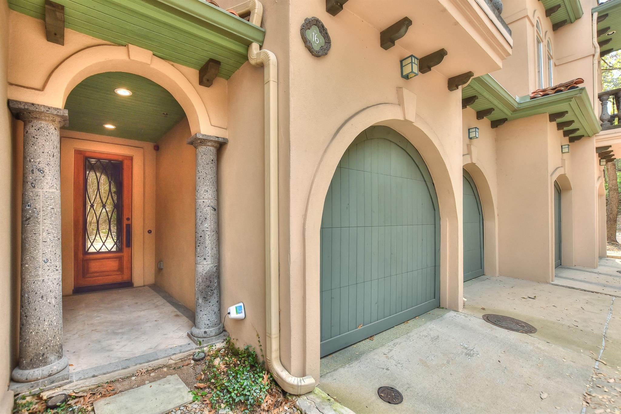 1529 Barton Springs Rd # 16, Austin, TX 78704