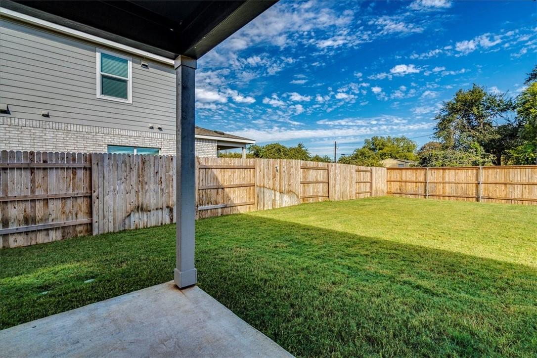 194 George Neggan Ln, Bastrop, TX 78602