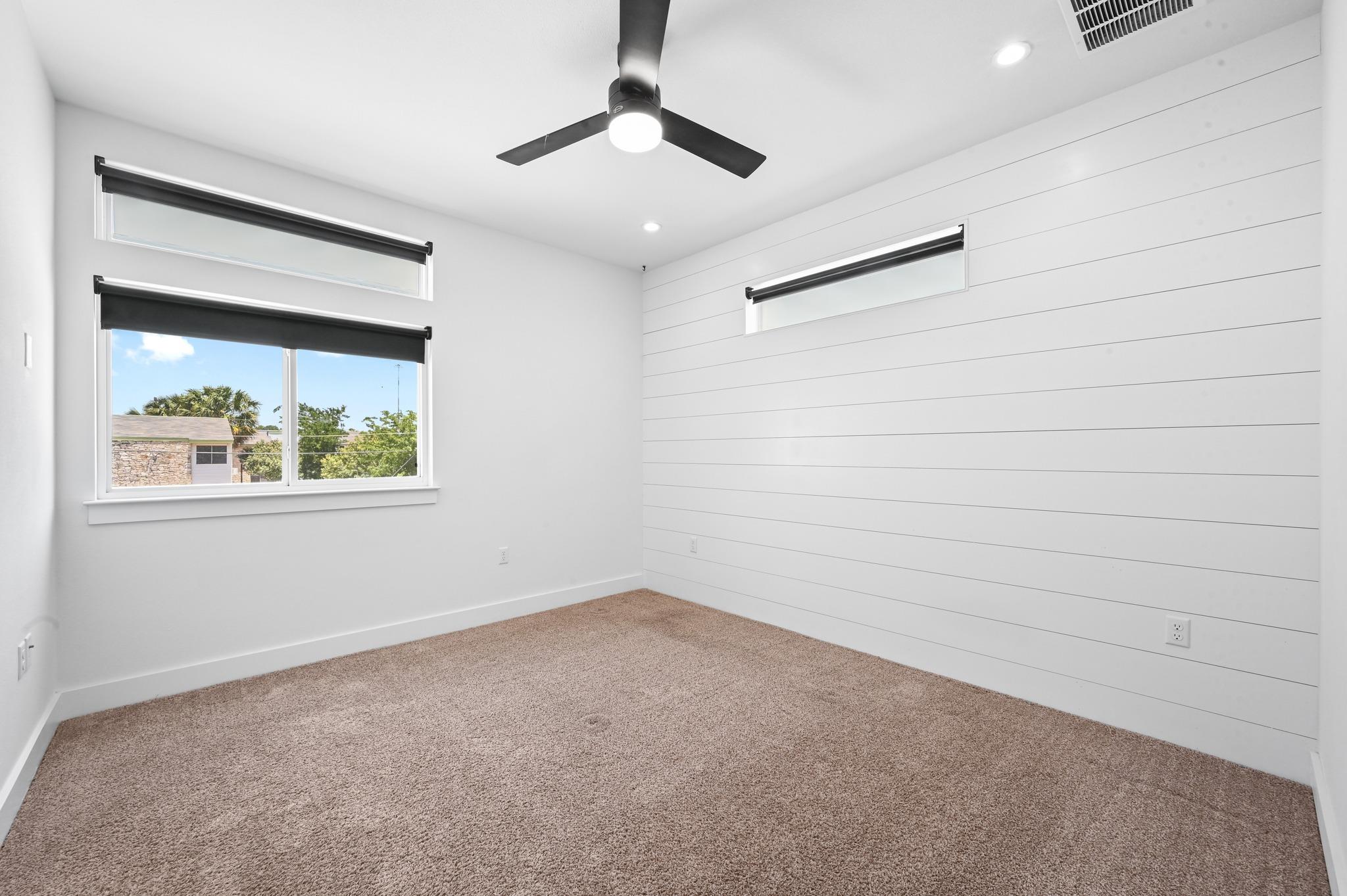 1409 Casey St # B, Austin, TX 78745