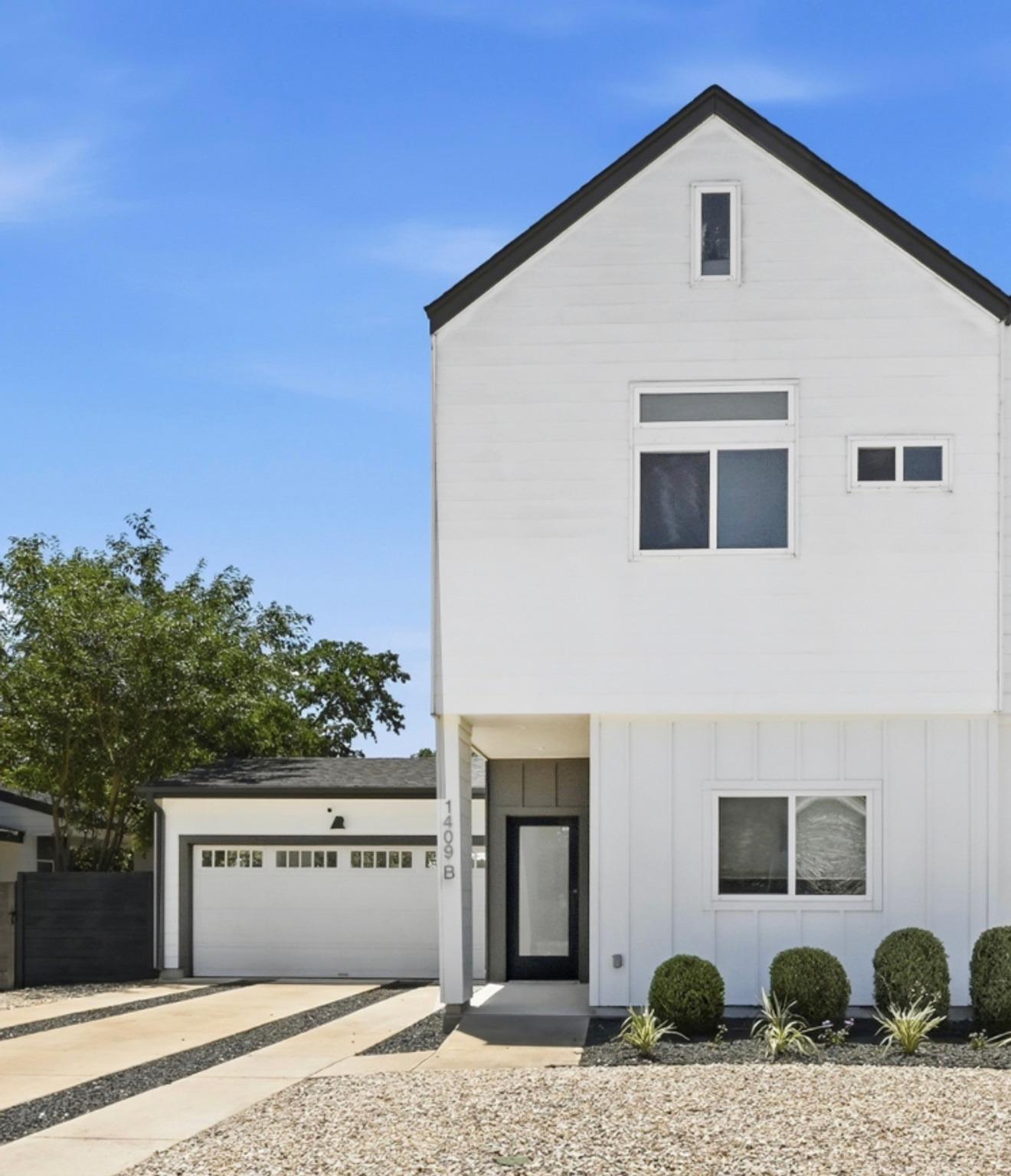 1409 Casey St # B, Austin, TX 78745