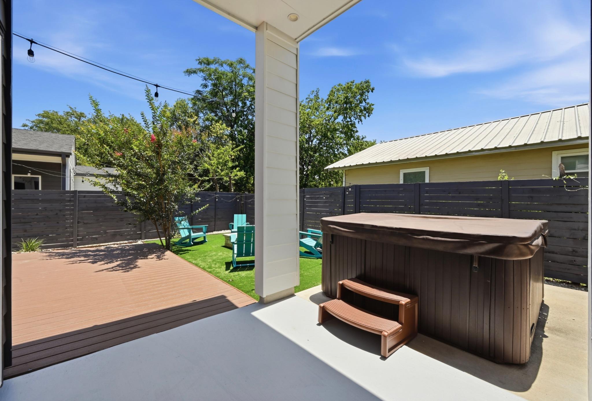 1409 Casey St # B, Austin, TX 78745
