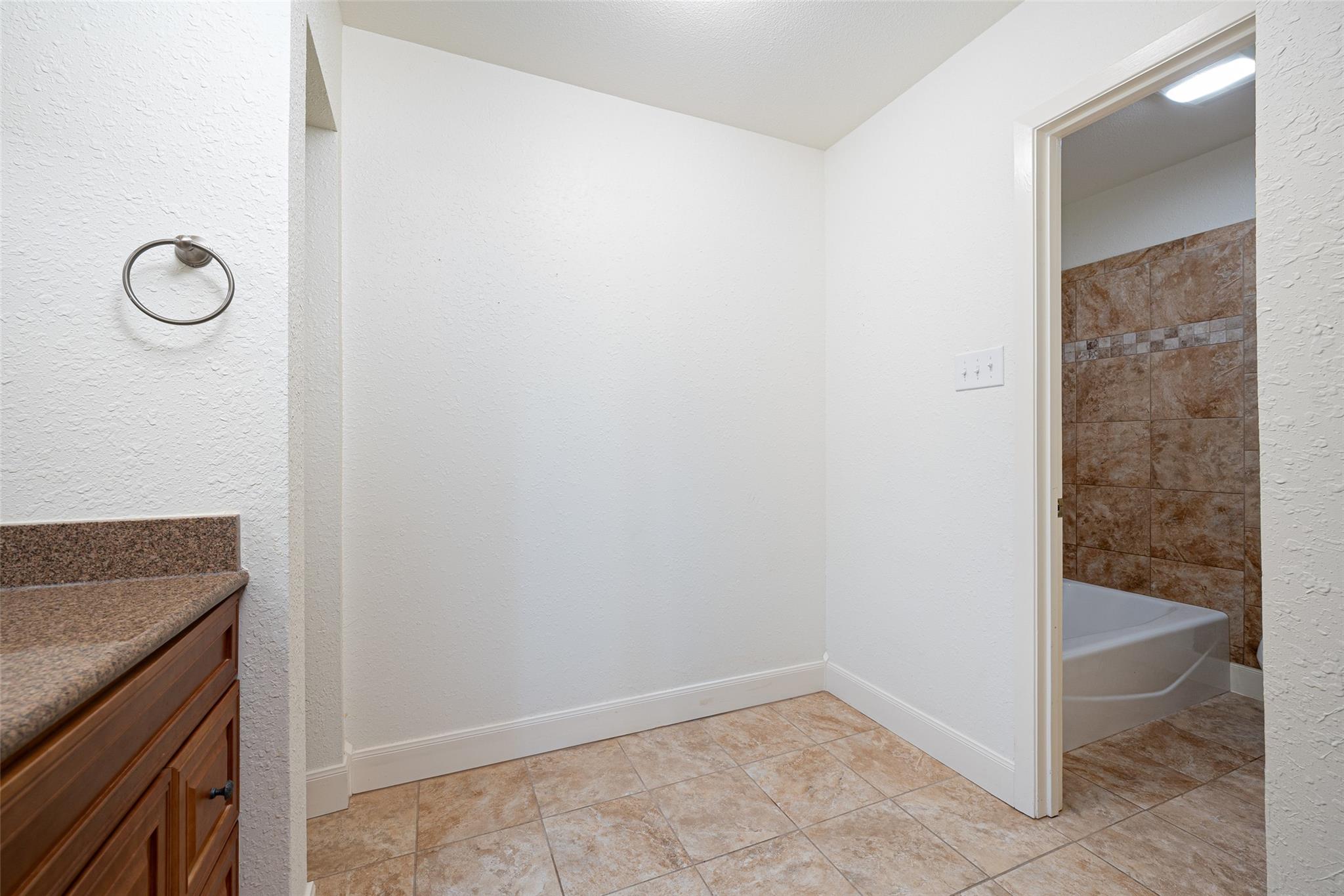 407 Suttles Ave, San Marcos, TX 78666