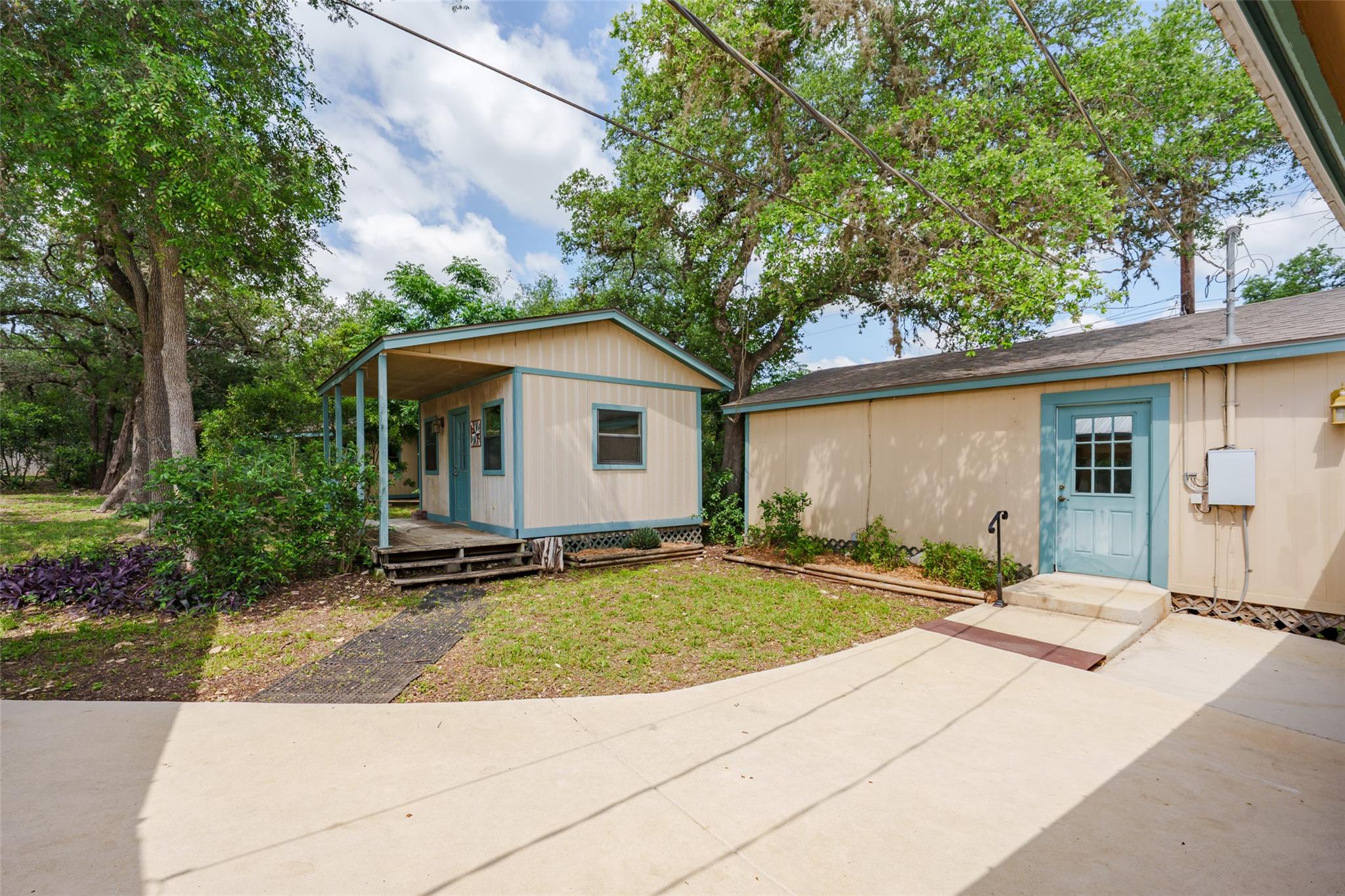 407 Suttles Ave, San Marcos, TX 78666