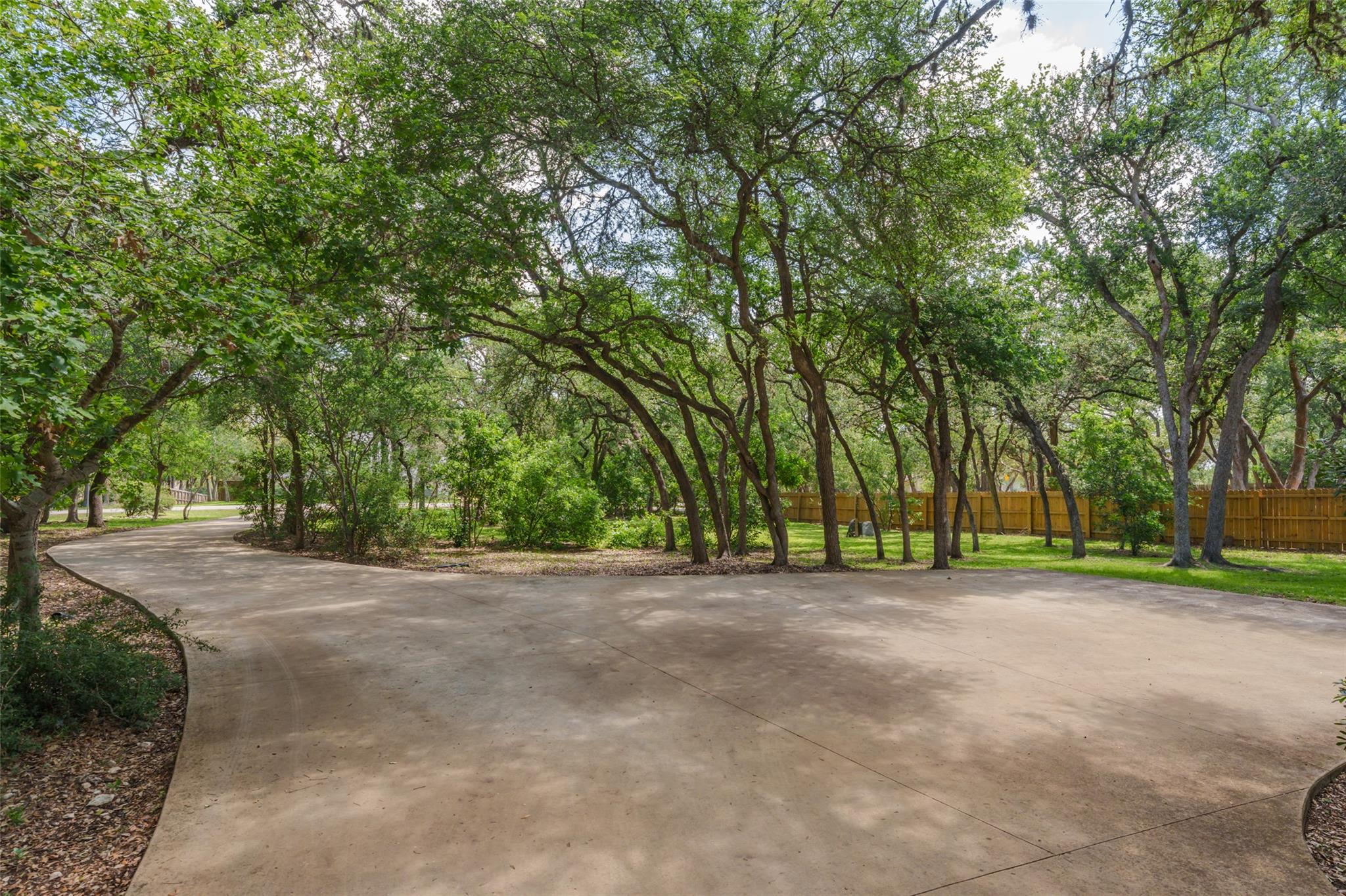 407 Suttles Ave, San Marcos, TX 78666