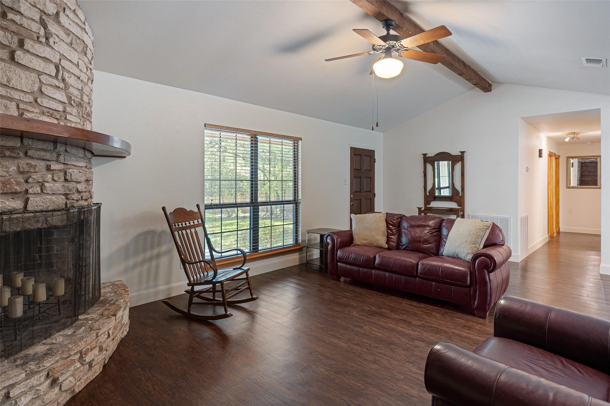 407 Suttles Ave, San Marcos, TX 78666