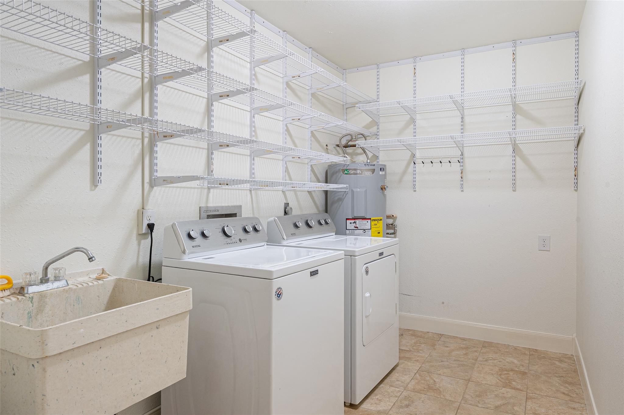 407 Suttles Ave, San Marcos, TX 78666