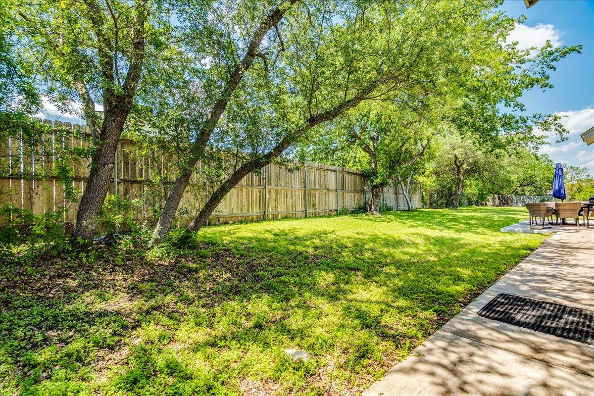 130 Hall Professional Ctr, Kyle, TX 78640