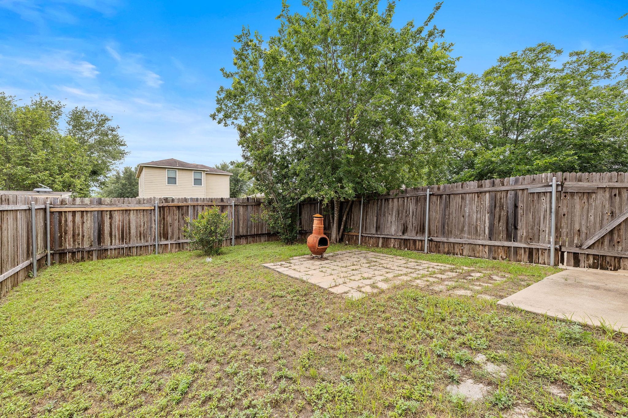 5705 Viewpoint Dr, Austin, TX 78744