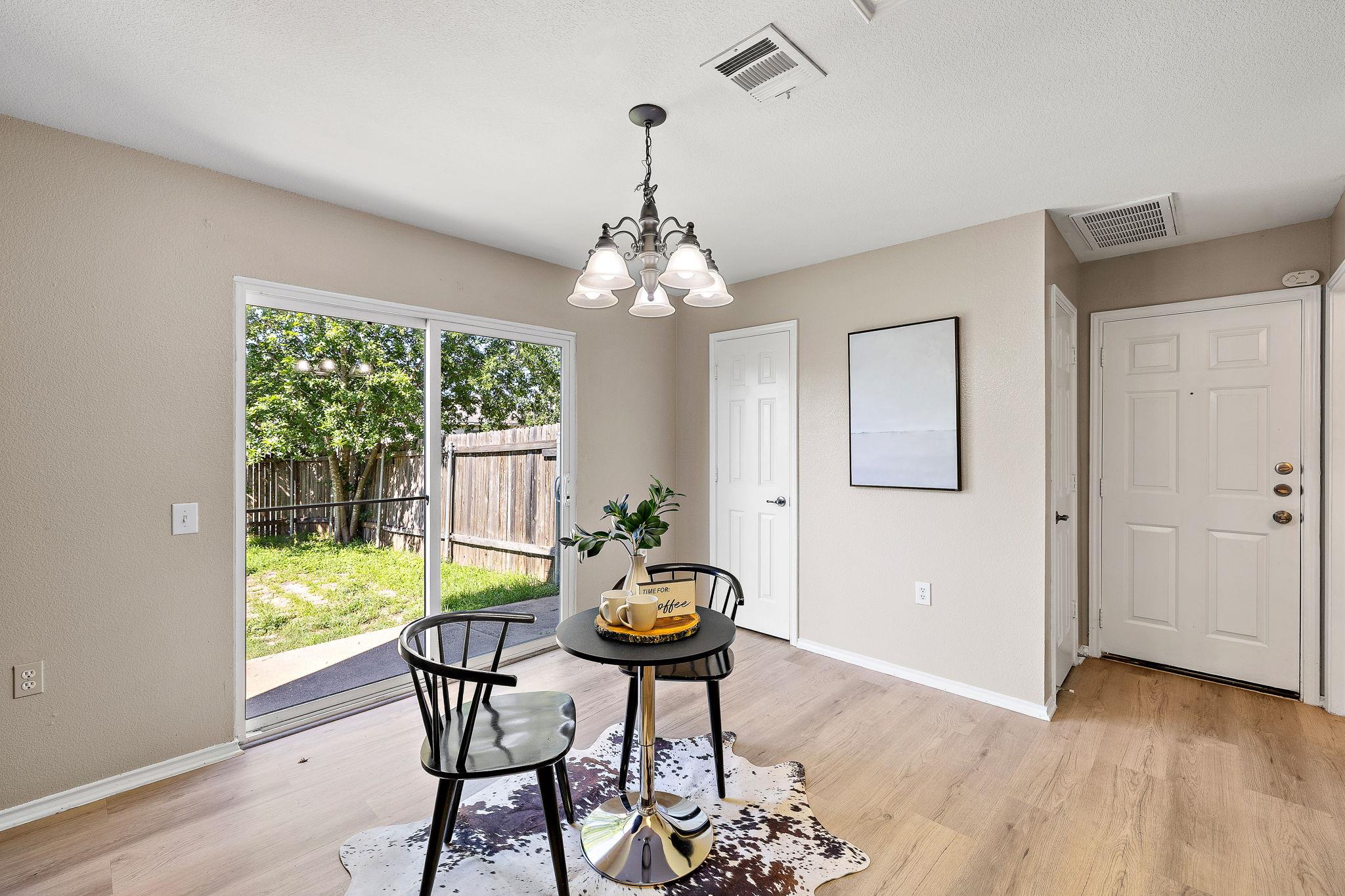 5705 Viewpoint Dr, Austin, TX 78744