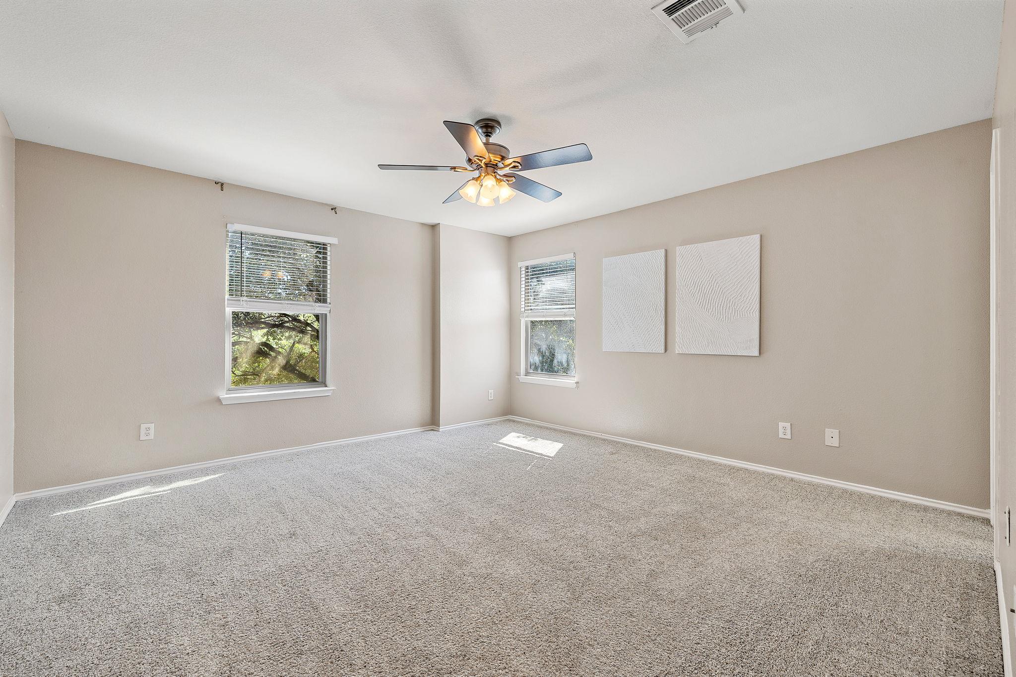 5705 Viewpoint Dr, Austin, TX 78744