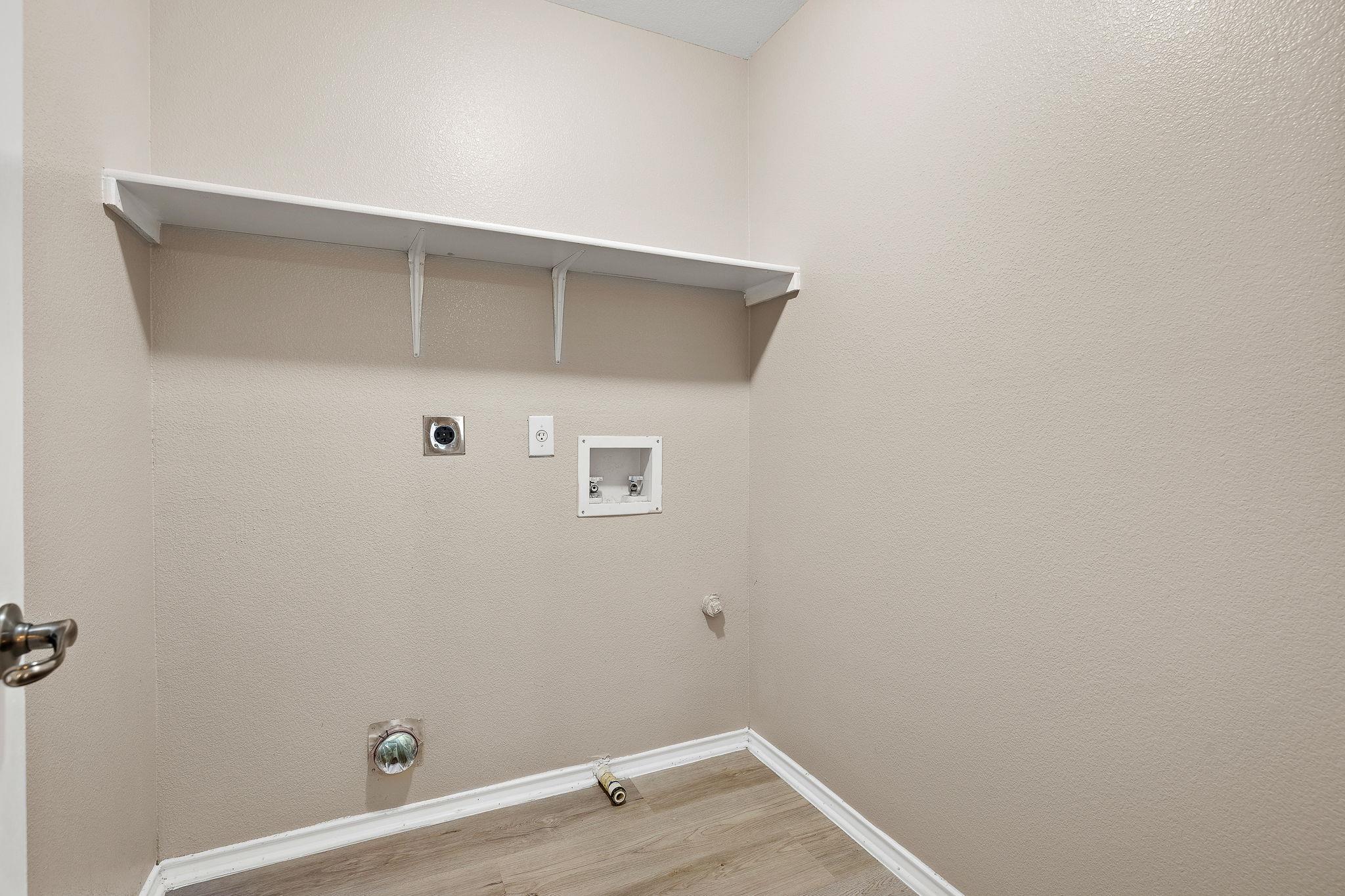 5705 Viewpoint Dr, Austin, TX 78744