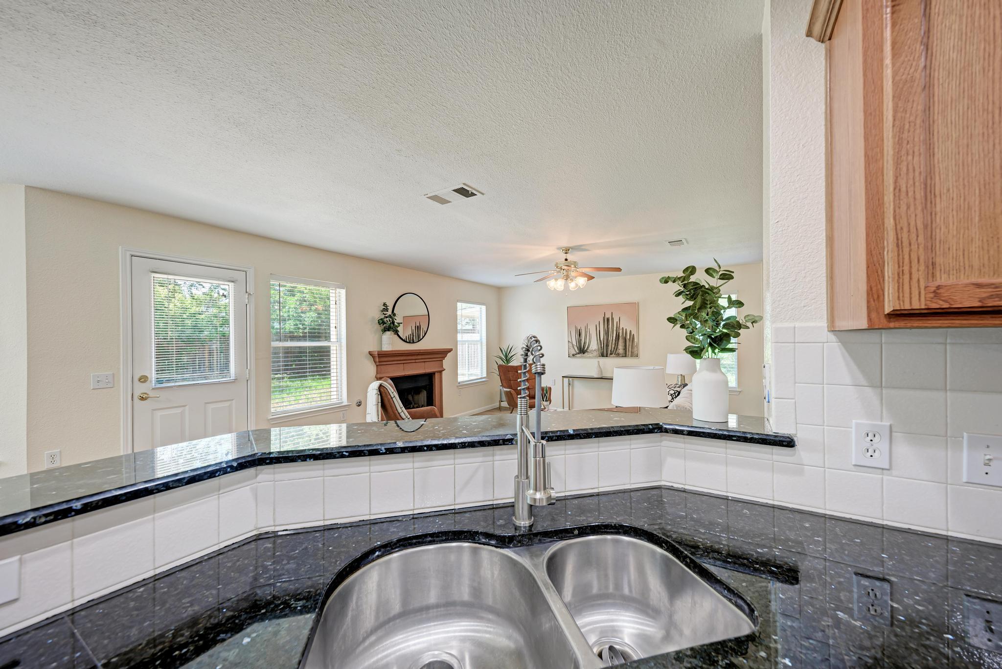 5509 Rayburn Ln, Austin, TX 78723