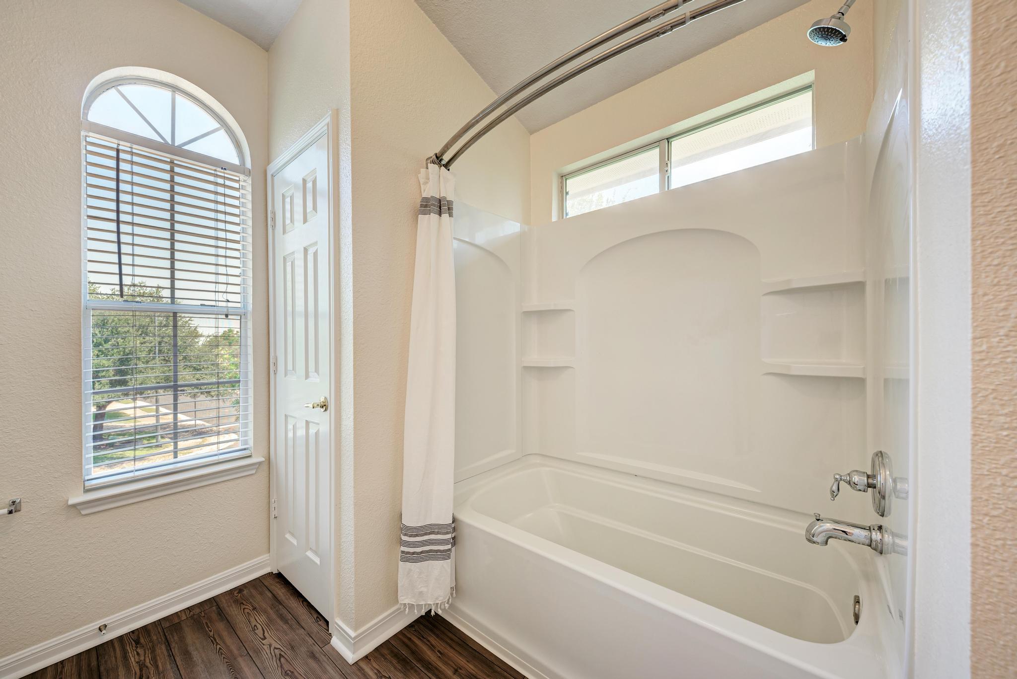 5509 Rayburn Ln, Austin, TX 78723