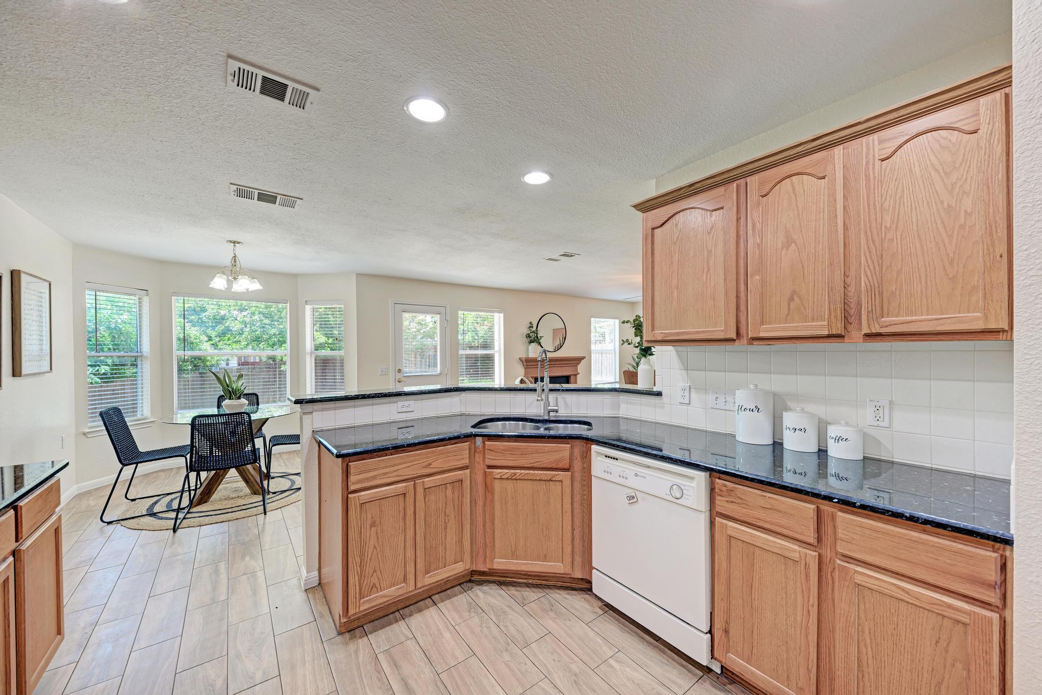 5509 Rayburn Ln, Austin, TX 78723