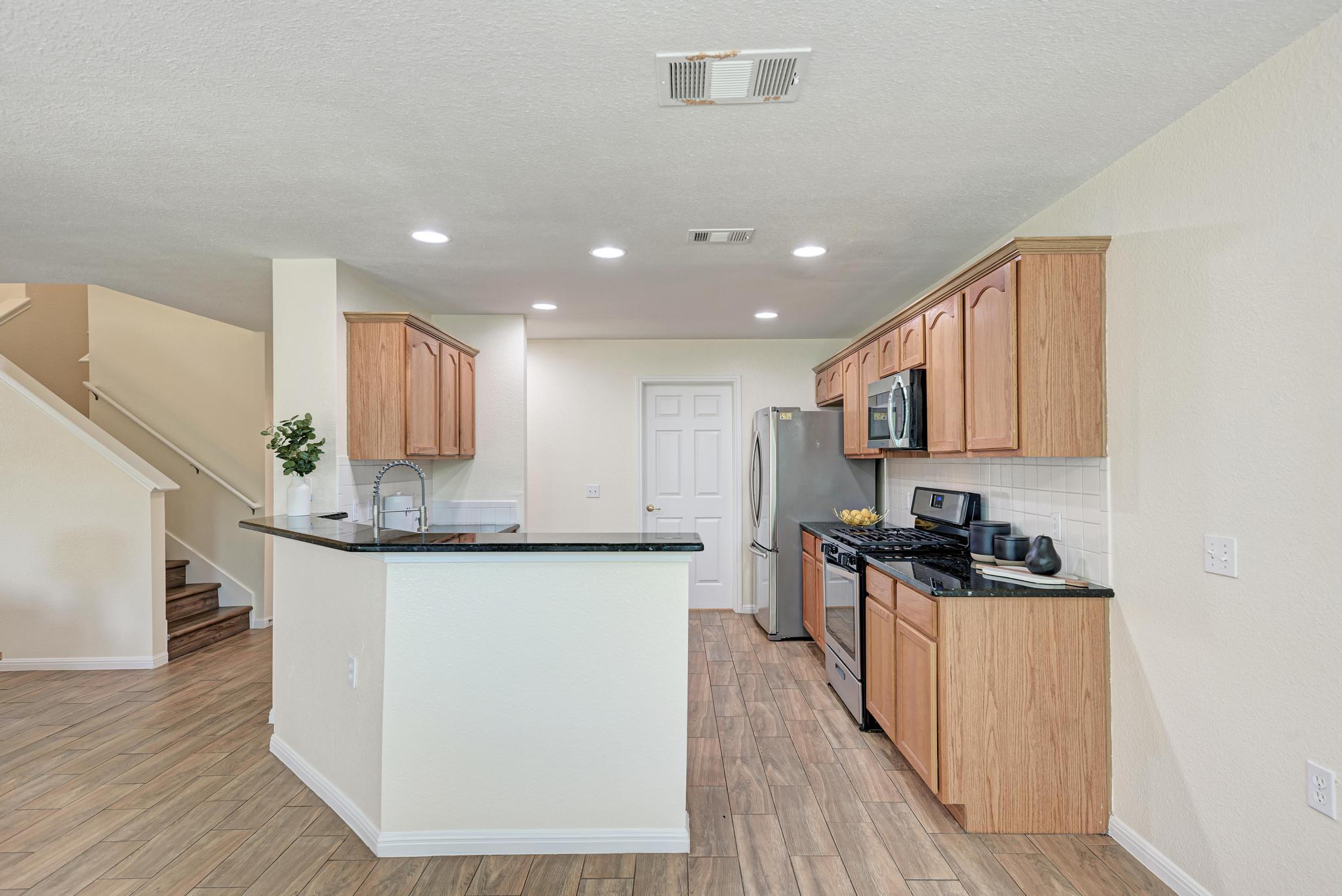 5509 Rayburn Ln, Austin, TX 78723