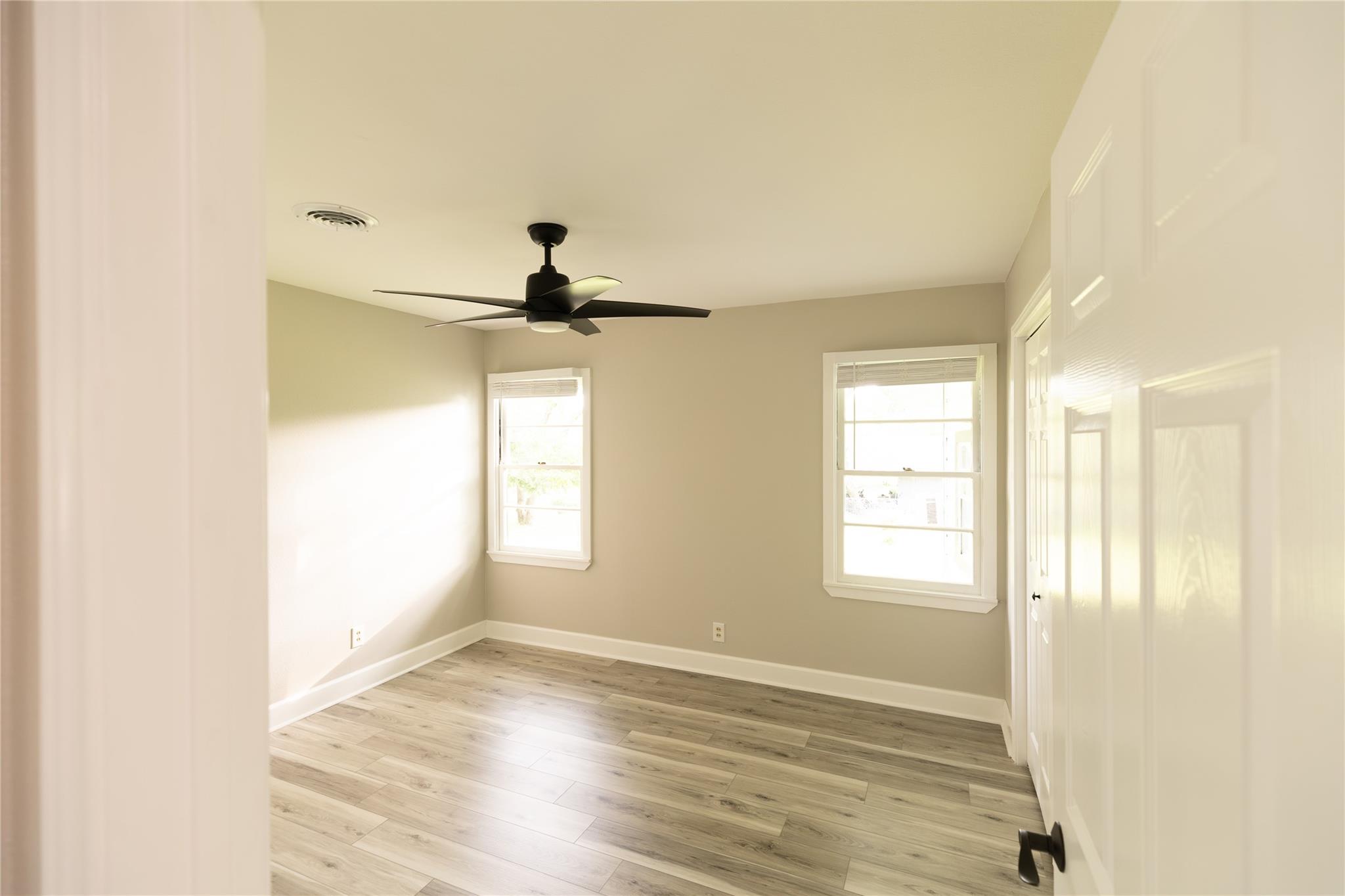 22 Steele St, Lampasas, TX 76550