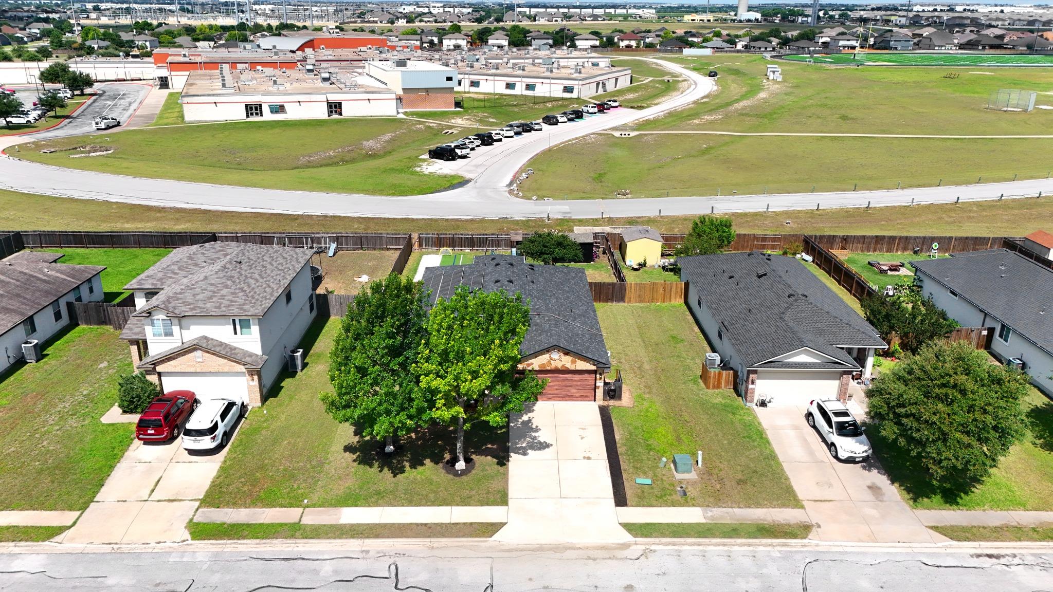 105 Lidell St, Hutto, TX 78634
