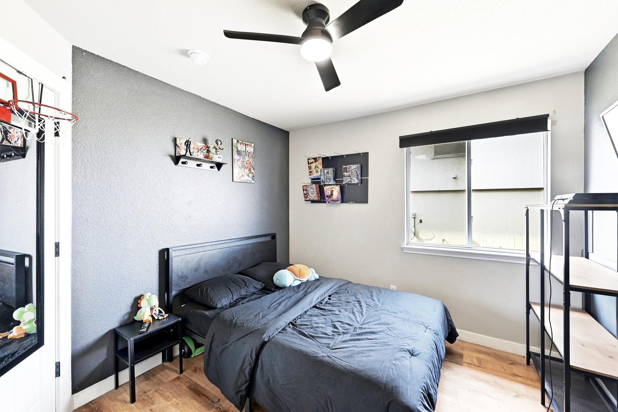 105 Lidell St, Hutto, TX 78634