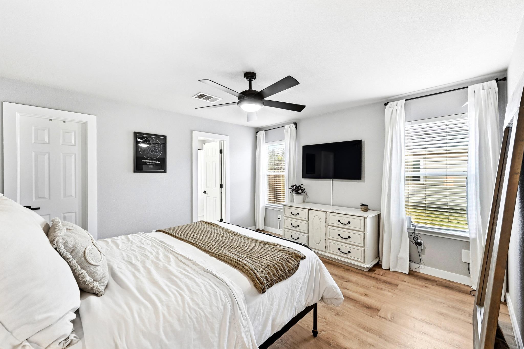 105 Lidell St, Hutto, TX 78634