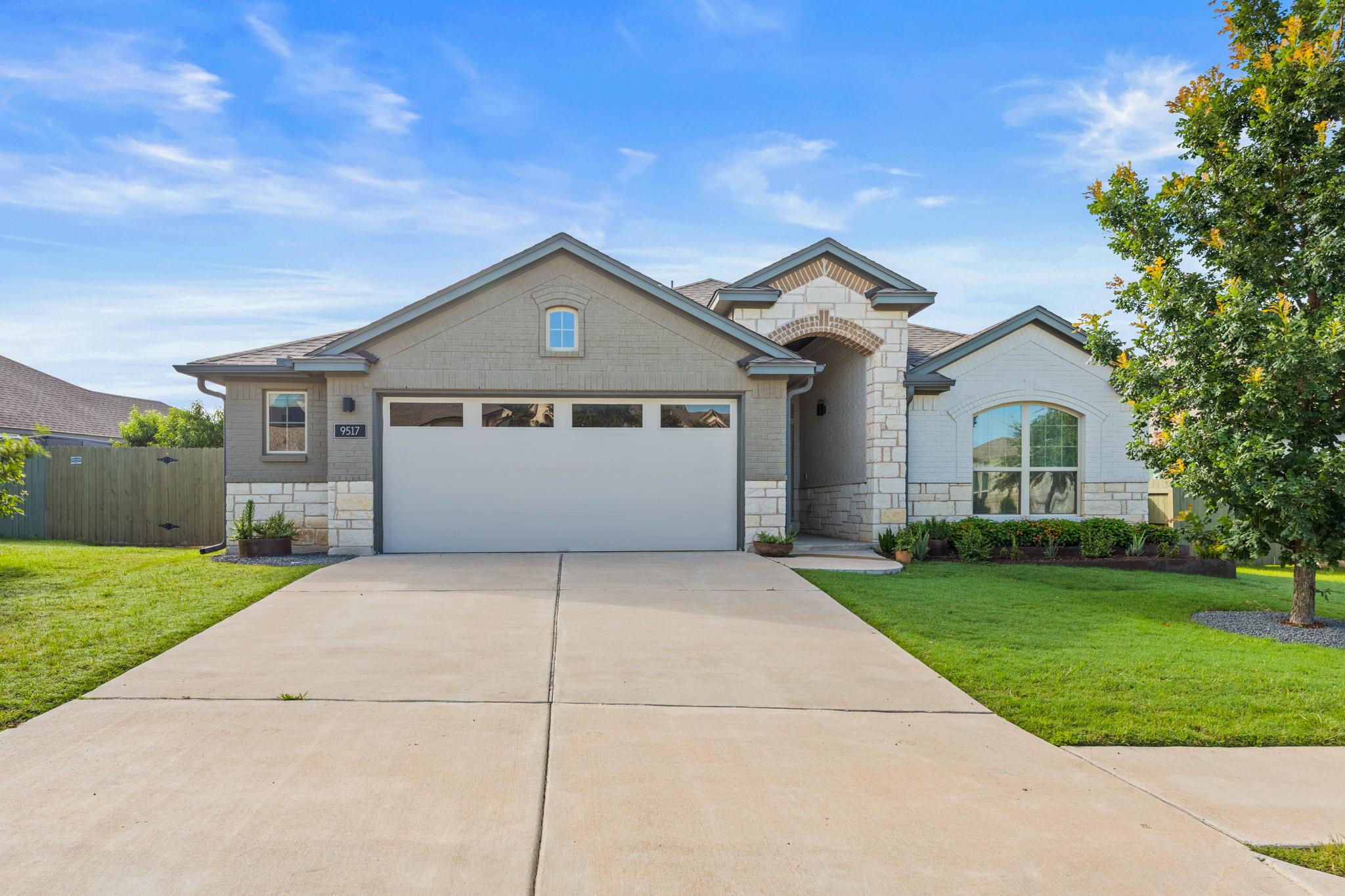 9517 Lighthearted Dr, Manor, TX 78653