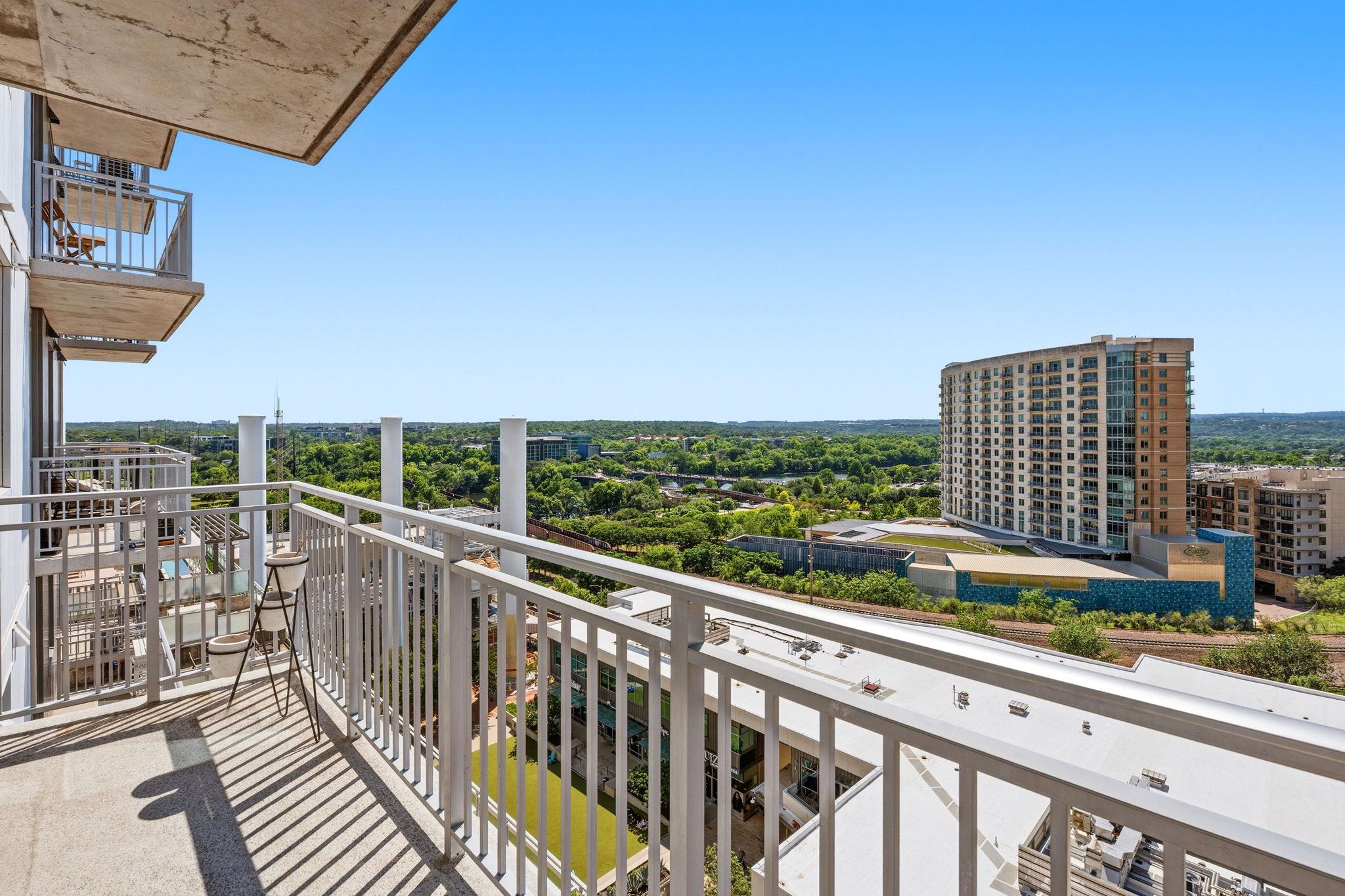222 West Ave # 1214, Austin, TX 78701