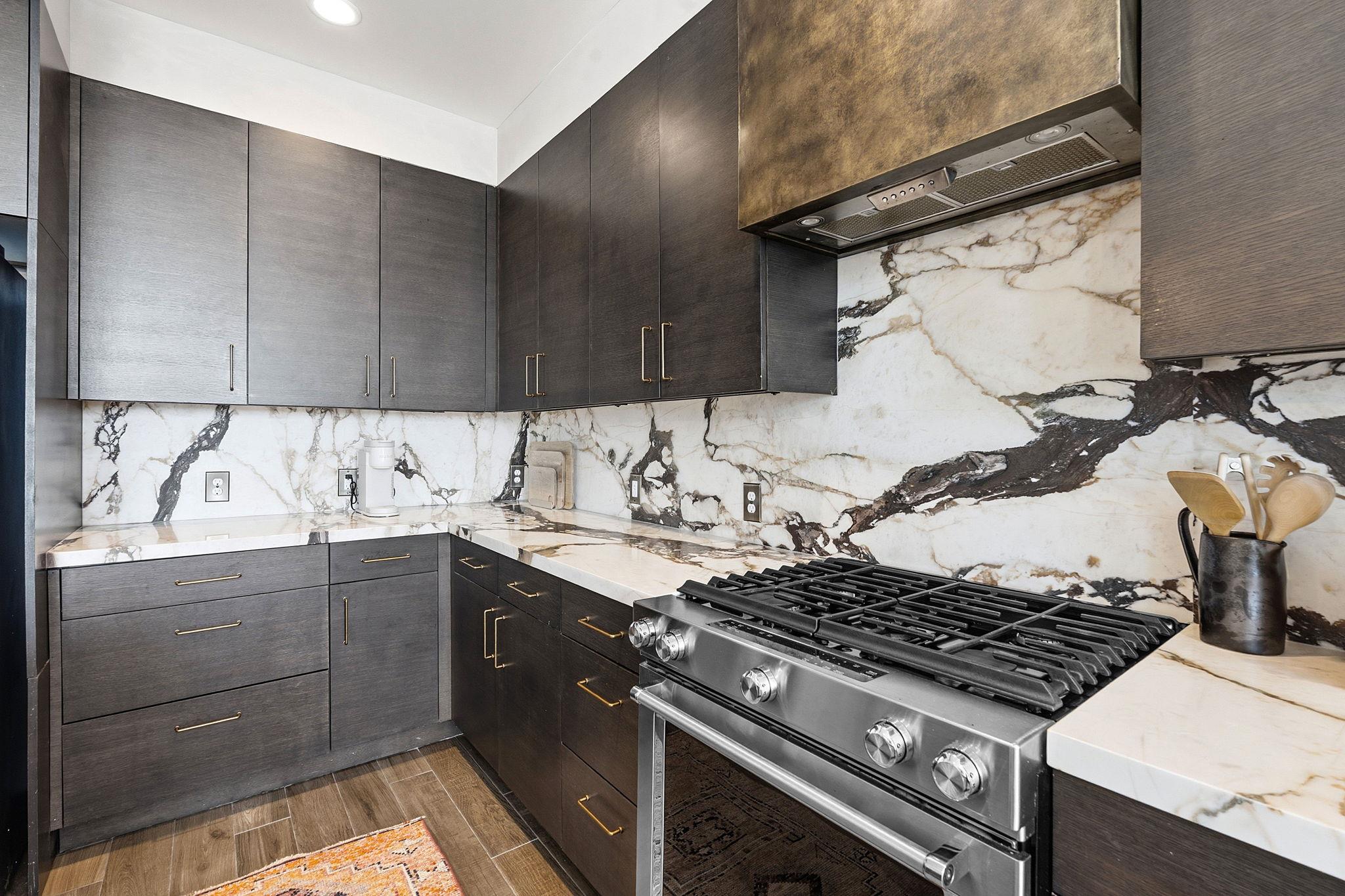 222 West Ave # 1214, Austin, TX 78701