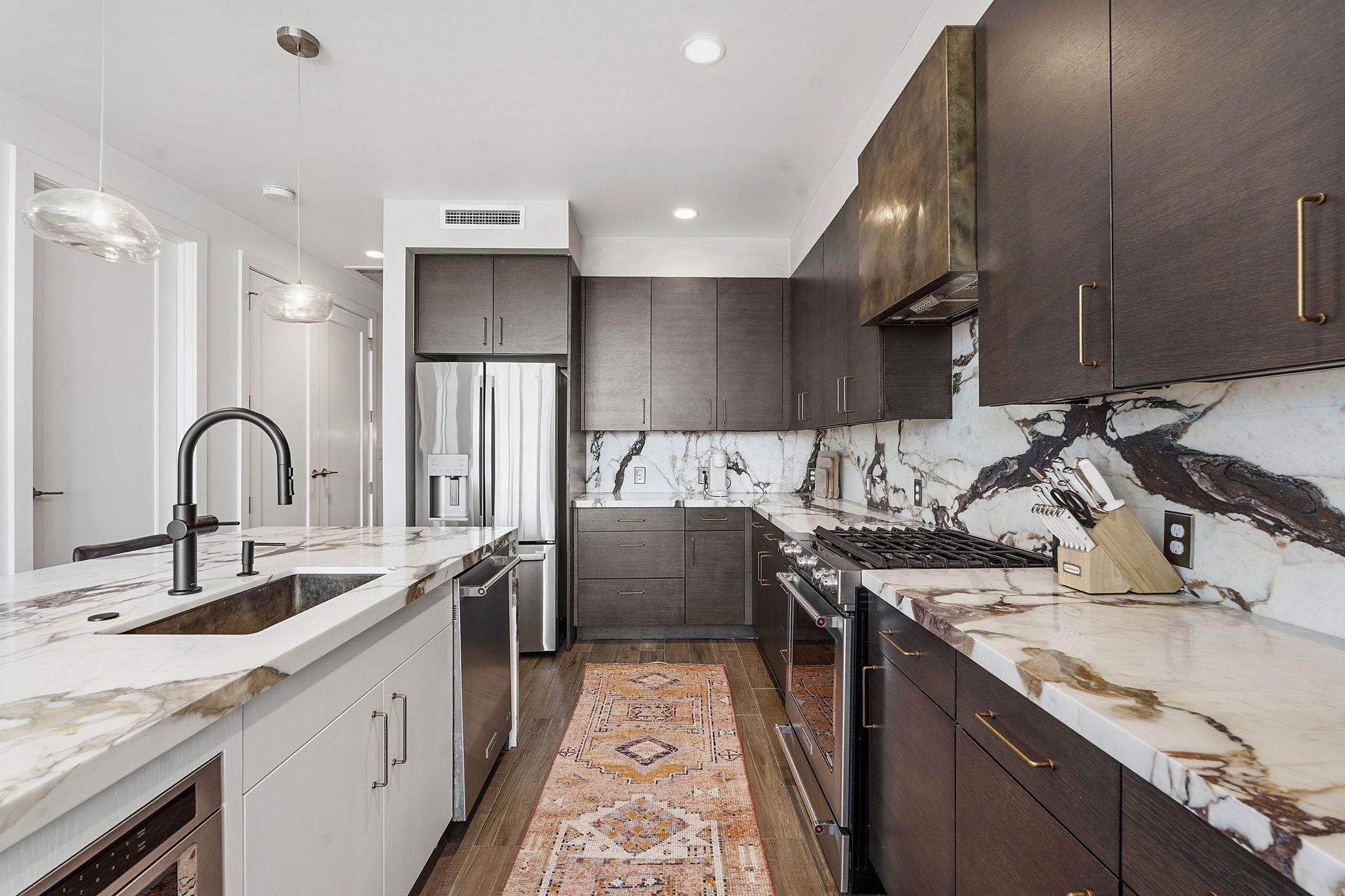222 West Ave # 1214, Austin, TX 78701