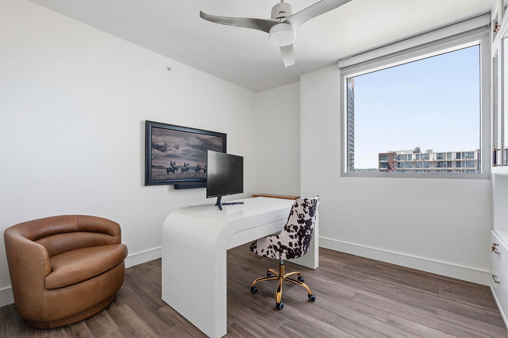 222 West Ave # 1214, Austin, TX 78701
