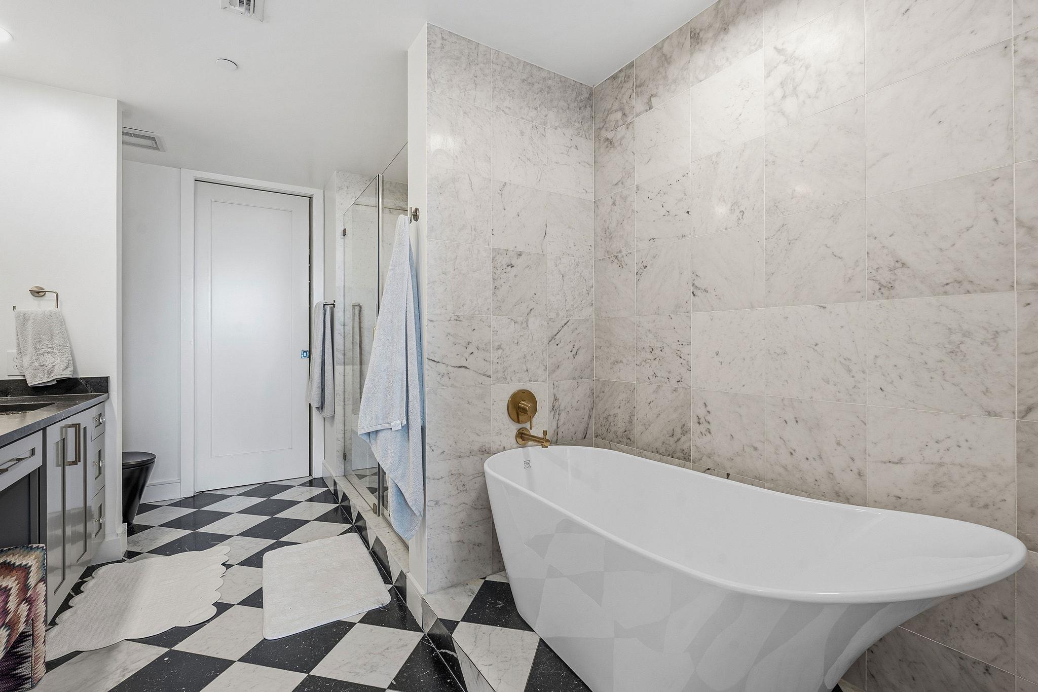 222 West Ave # 1214, Austin, TX 78701