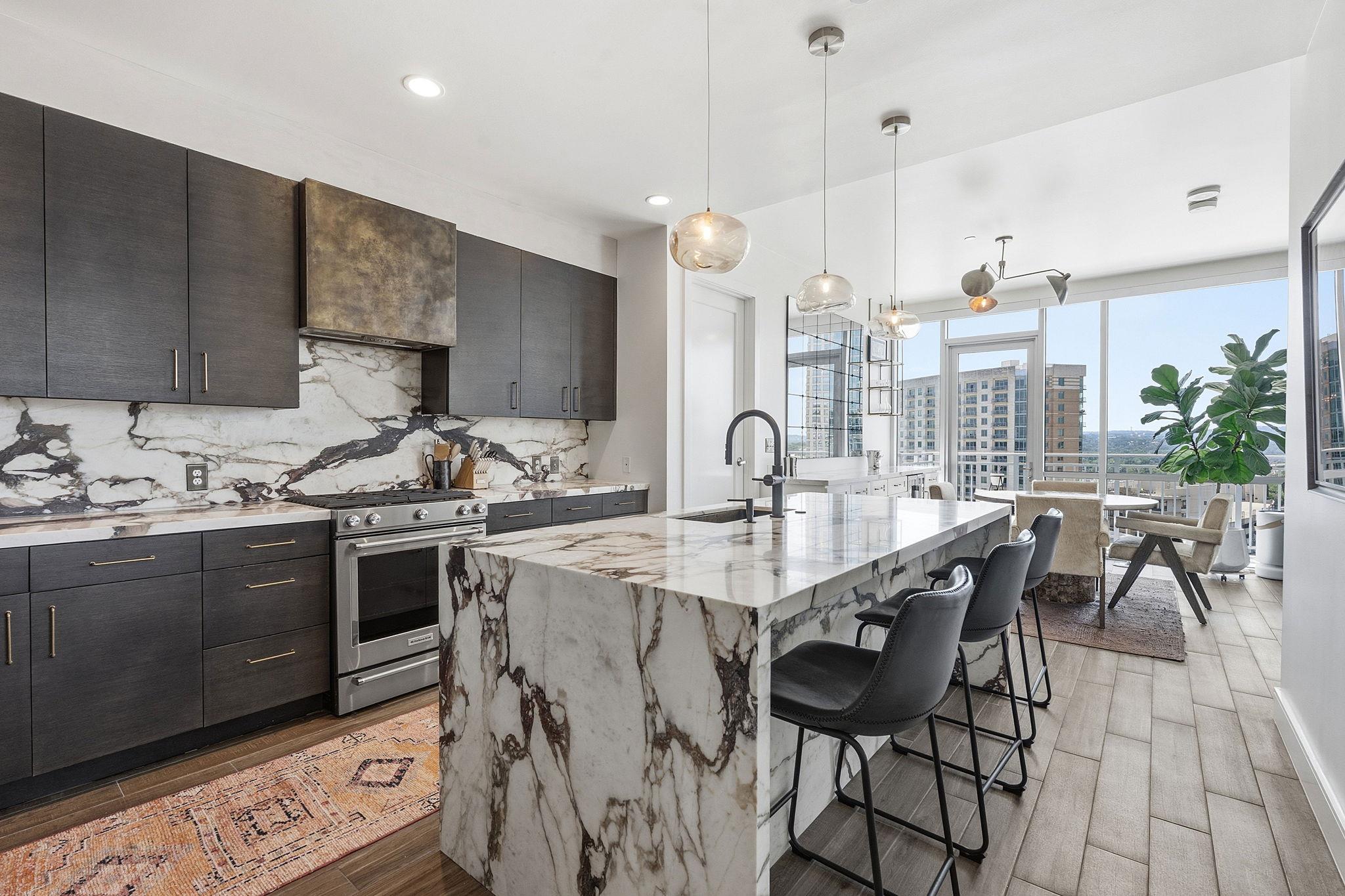 222 West Ave # 1214, Austin, TX 78701