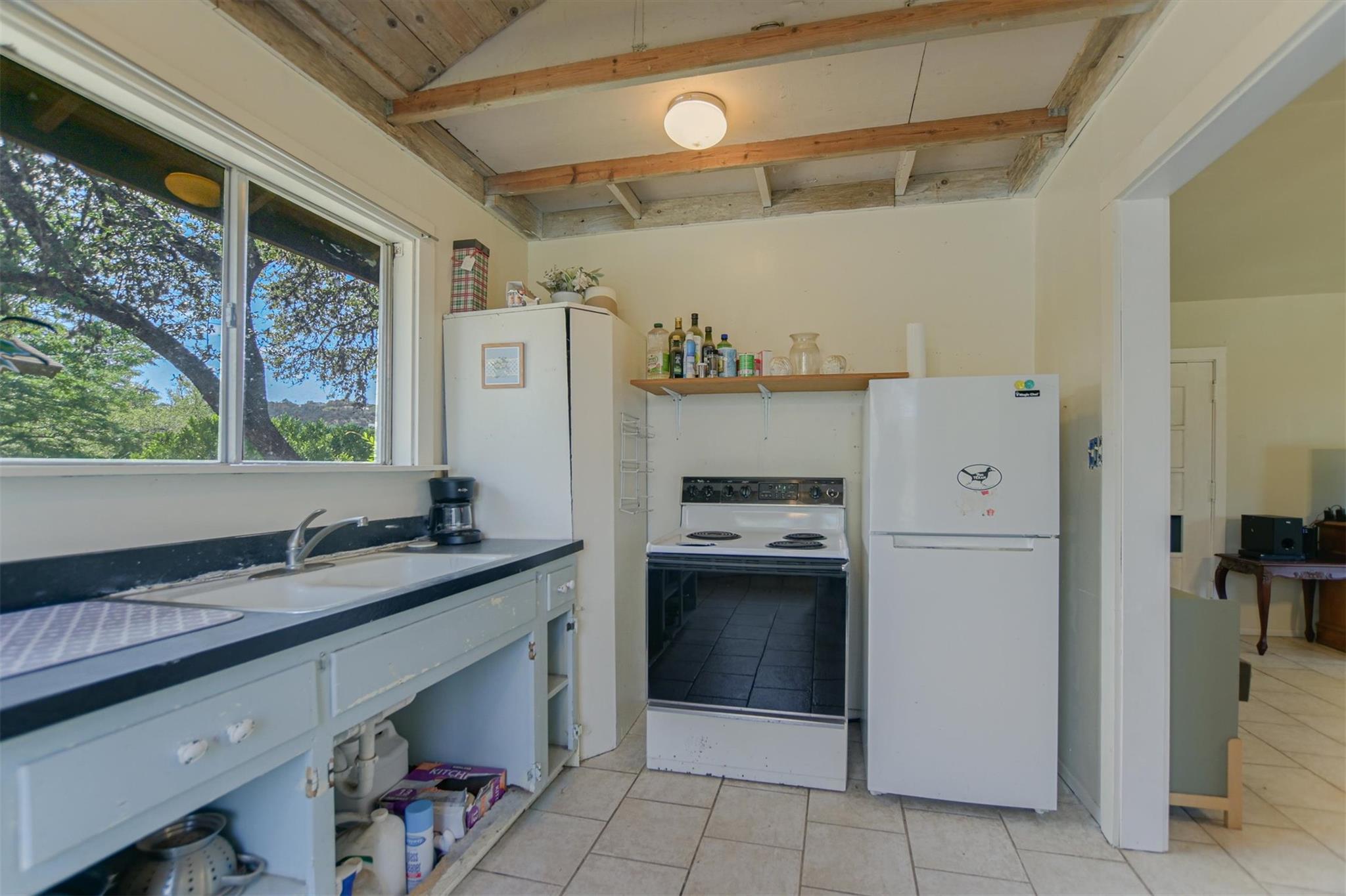 12711 RR # 12, Wimberley, TX 78676