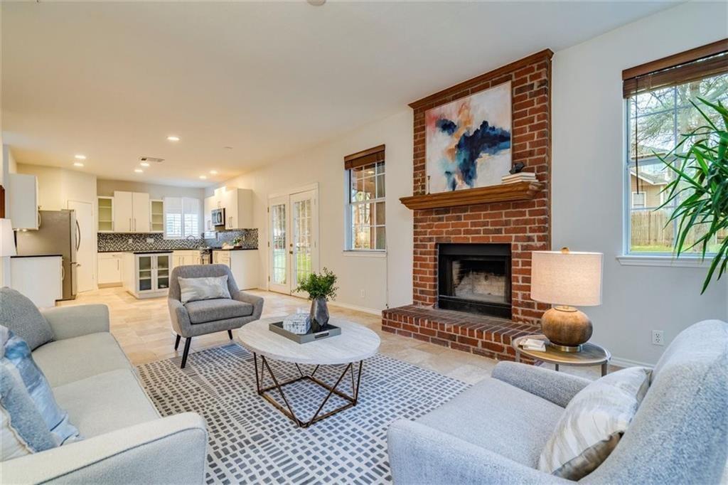 7800 Lonesome Dove Cv, Austin, TX 78729