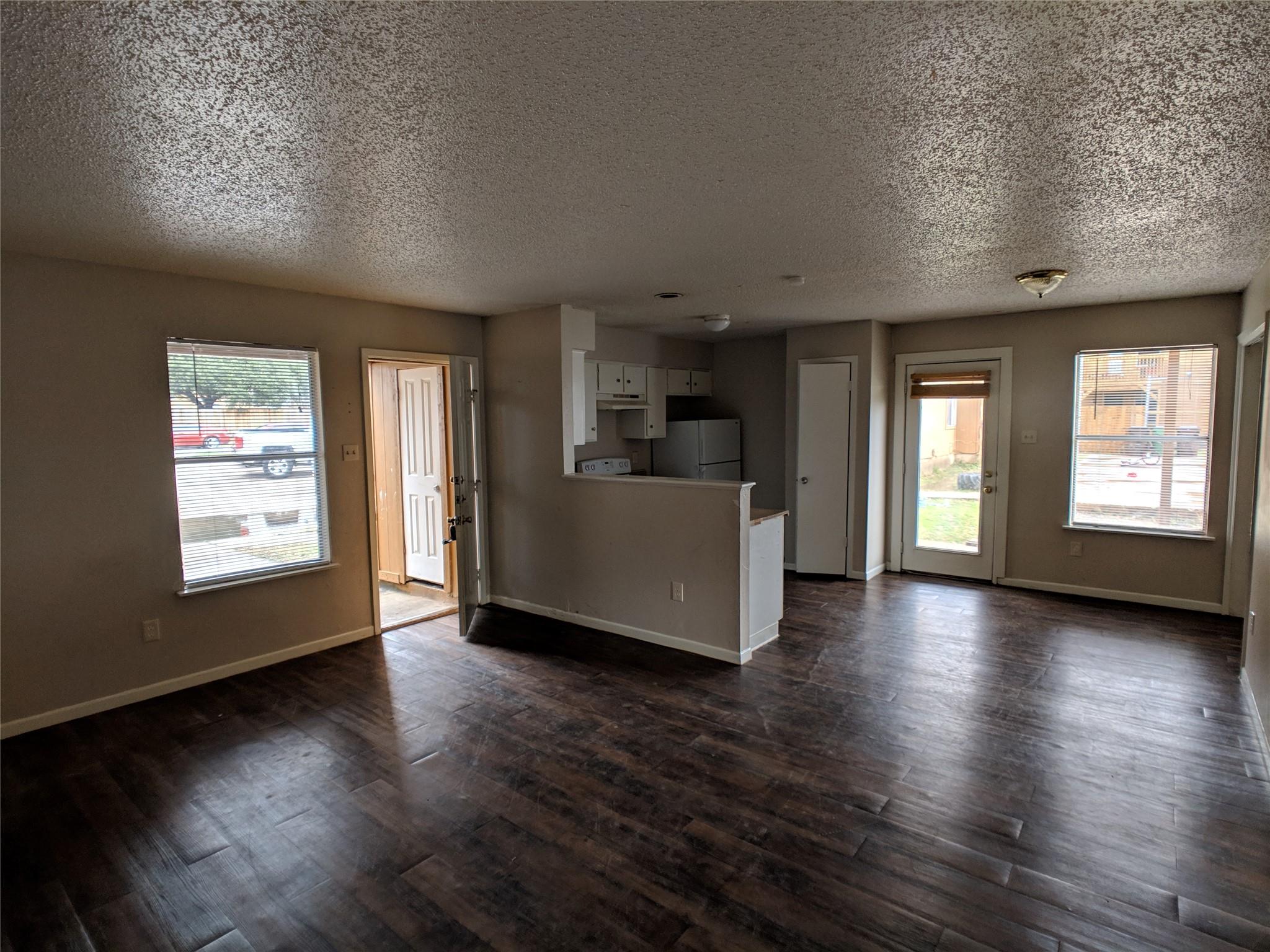 1603 Onion Creek Village Dr # B, Round Rock, TX 78664