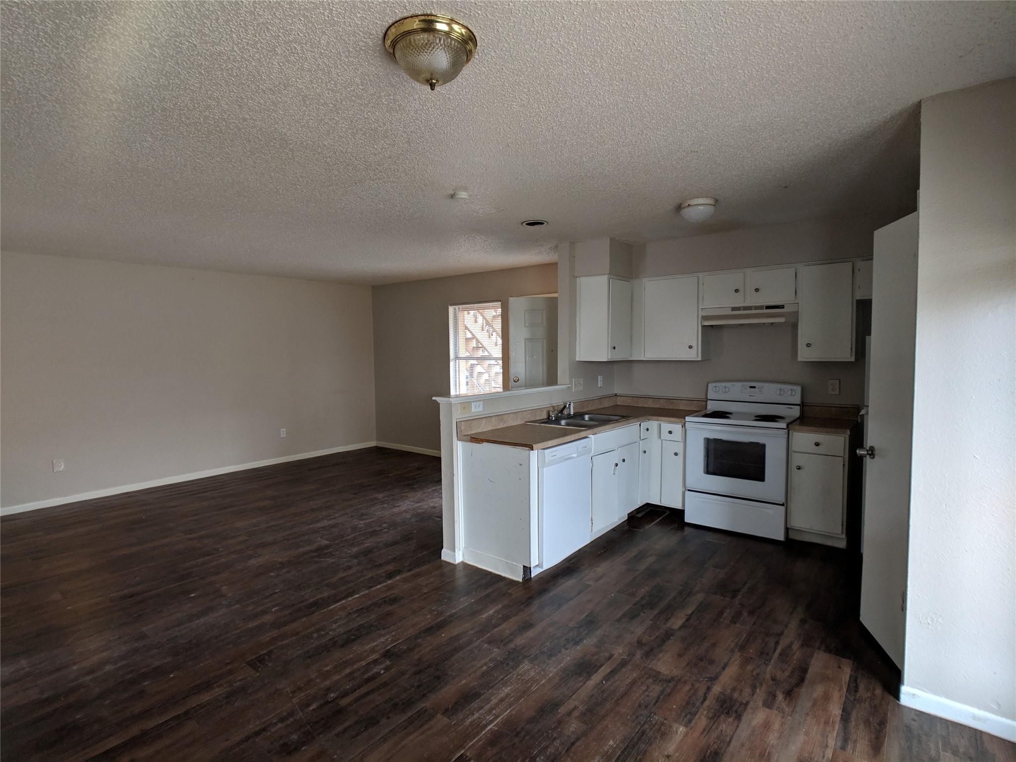 1603 Onion Creek Village Dr # B, Round Rock, TX 78664