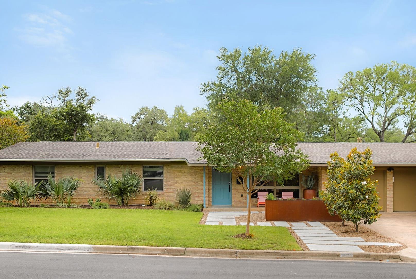 2003 Dexter St, Austin, TX 78704
