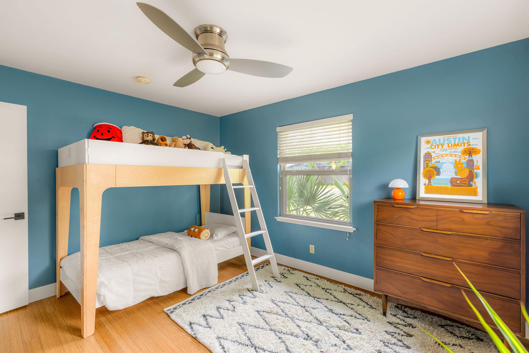2003 Dexter St, Austin, TX 78704