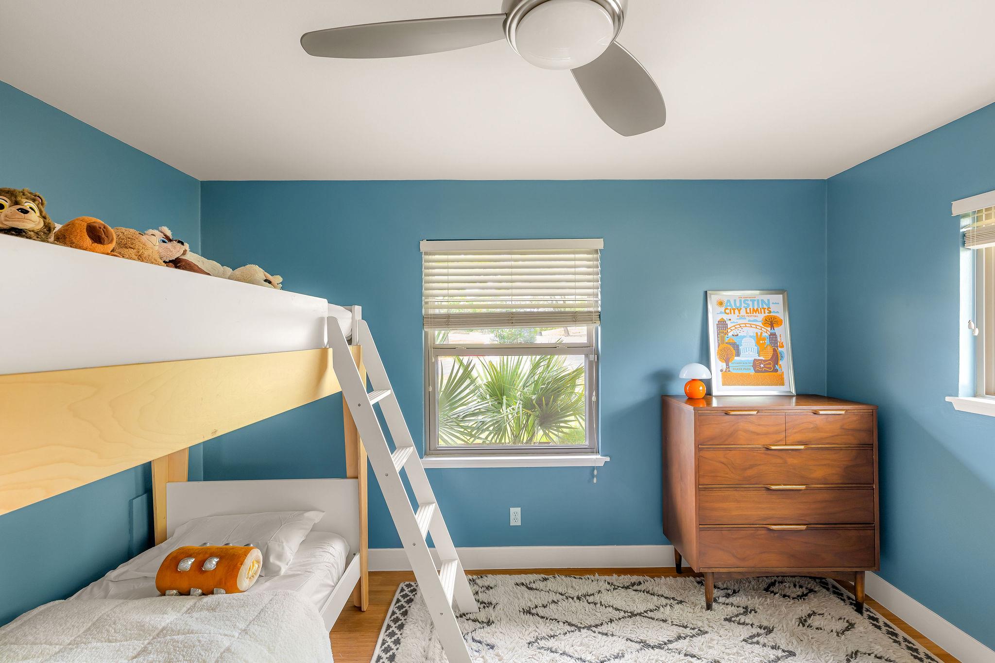 2003 Dexter St, Austin, TX 78704
