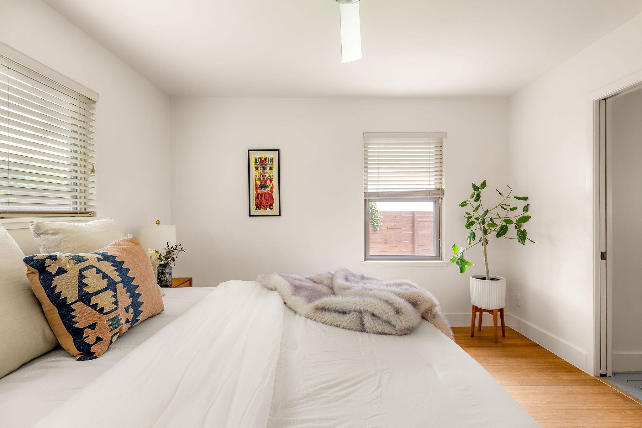 2003 Dexter St, Austin, TX 78704
