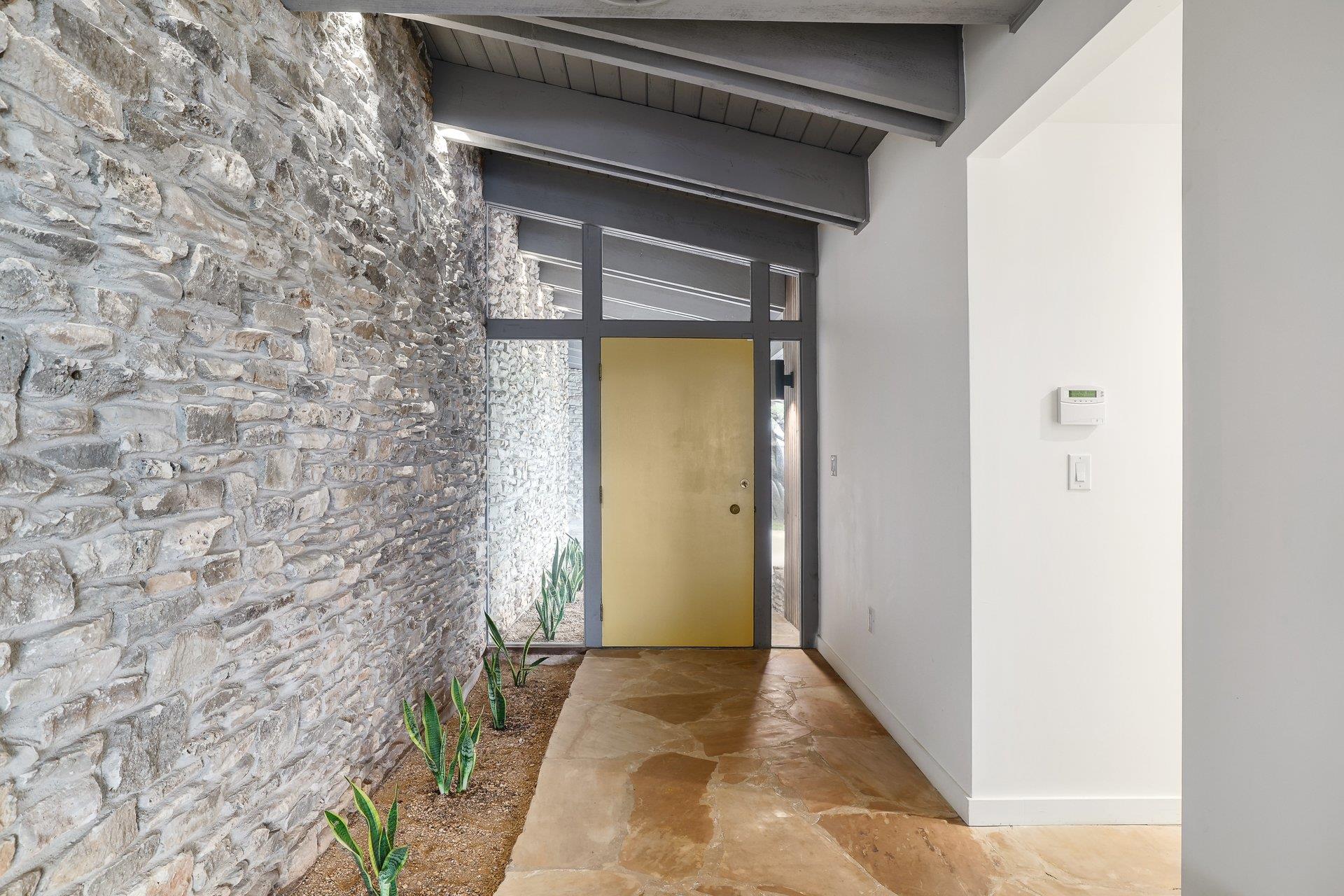 5800 Lookout Mountain Dr, Austin, TX 78731