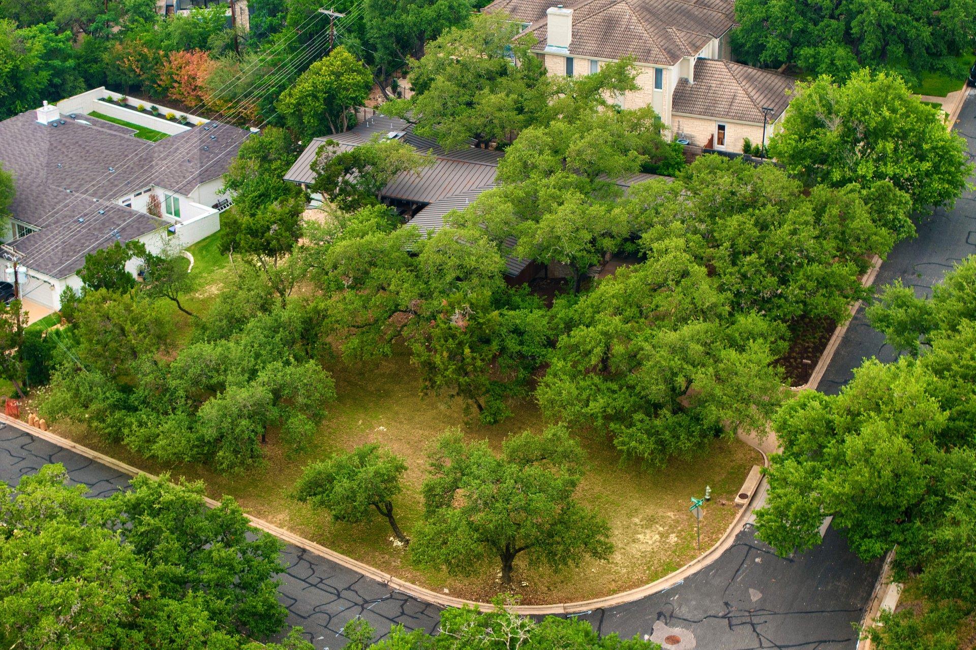 5800 Lookout Mountain Dr, Austin, TX 78731