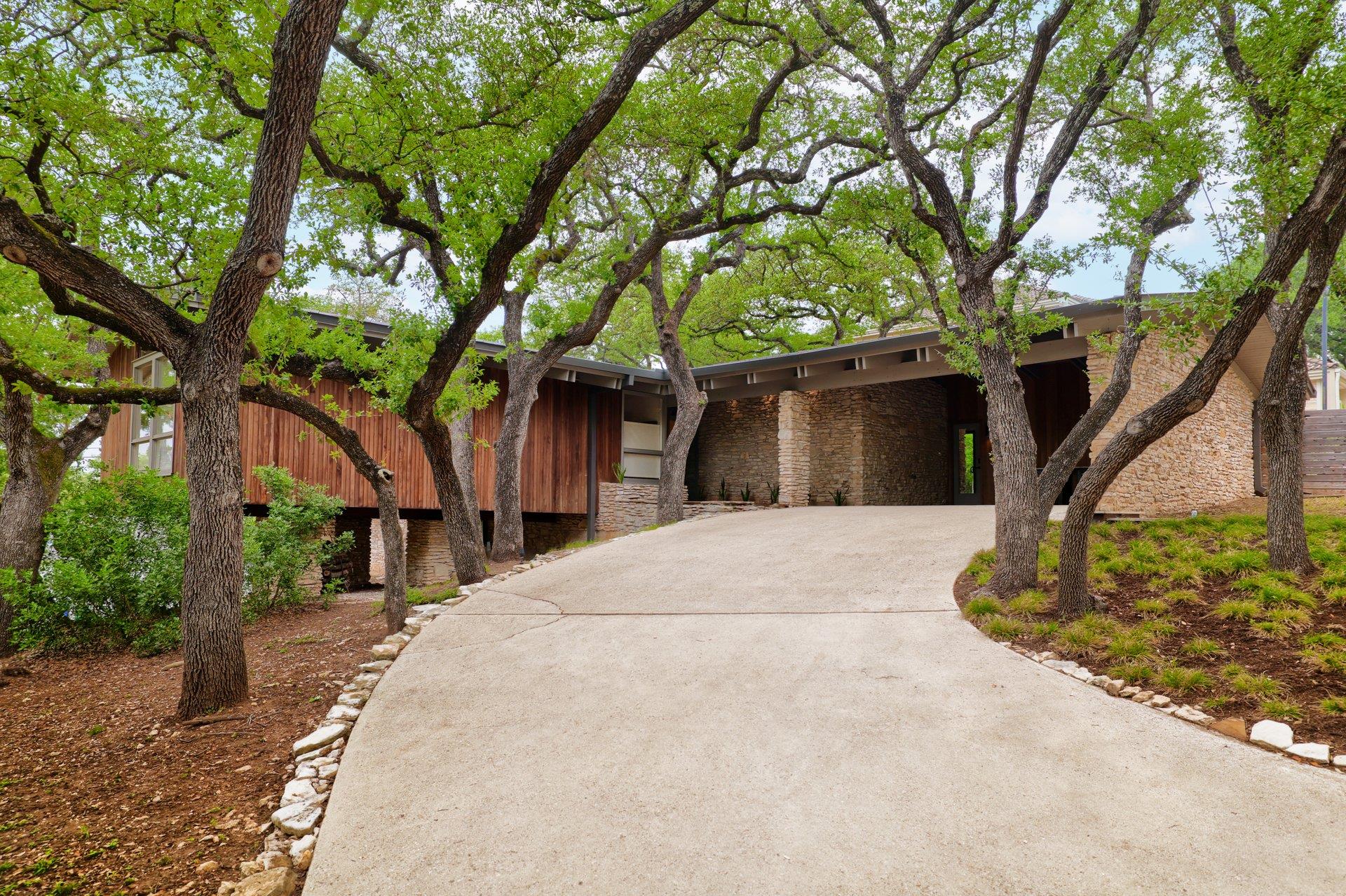 5800 Lookout Mountain Dr, Austin, TX 78731