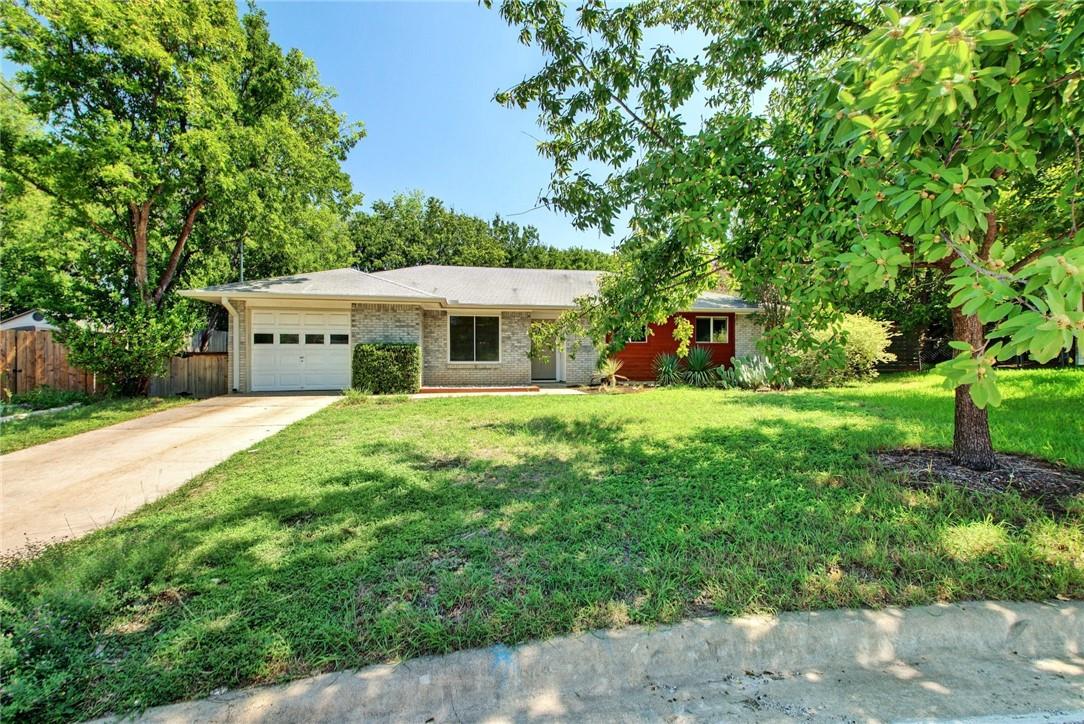 900 Aurora Cir, Austin, TX 78757