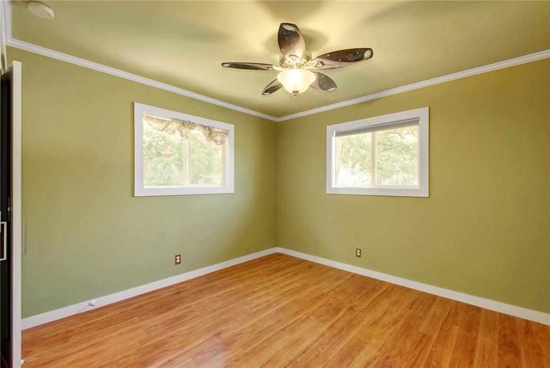 900 Aurora Cir, Austin, TX 78757