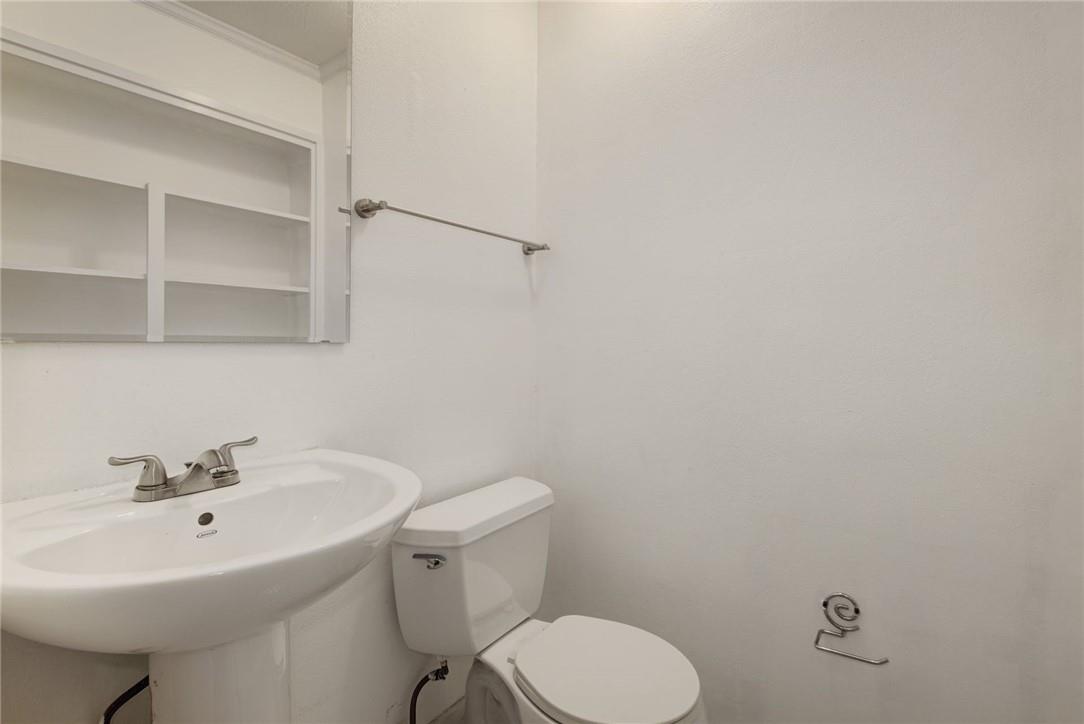 900 Aurora Cir, Austin, TX 78757