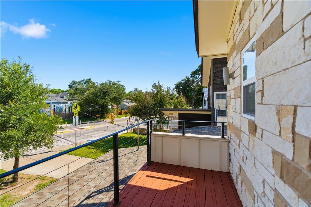 1800 WEBBERVILLE Rd # B, Austin, TX 78721